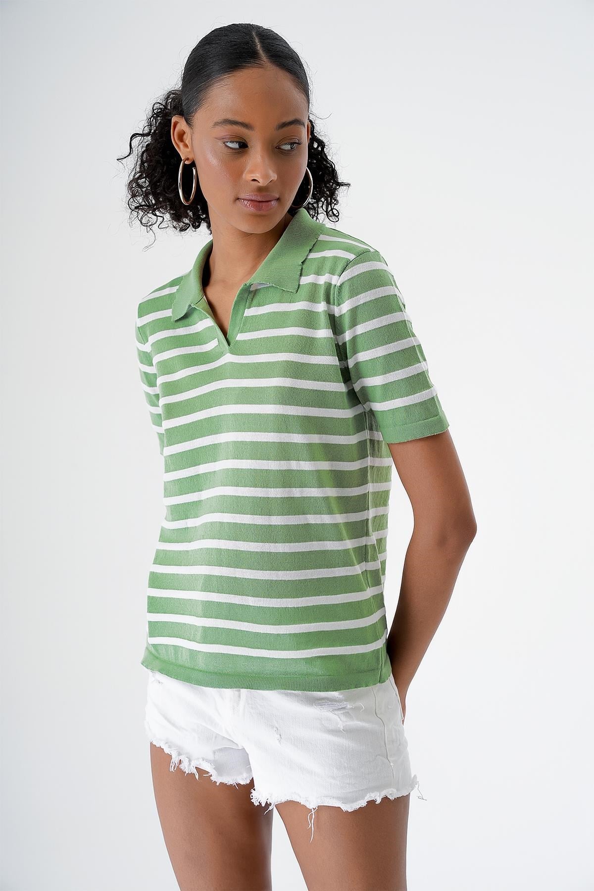 Chuba Kadın Polo Yaka Kısa Kollu Çizgili Triko T-Shirt Yeşil-Beyaz 24S157