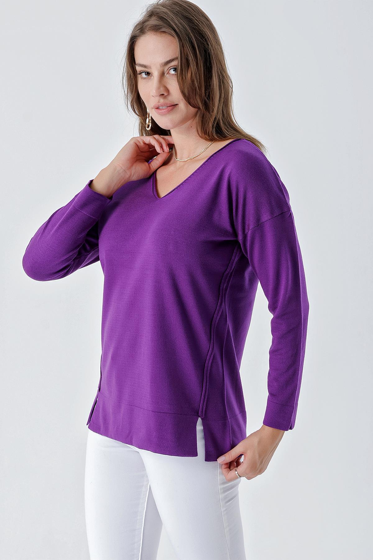 Chuba Kadın Rahat Kalıp Verev Dikiş Detaylı V Yaka Triko Kazak Mor 24W117