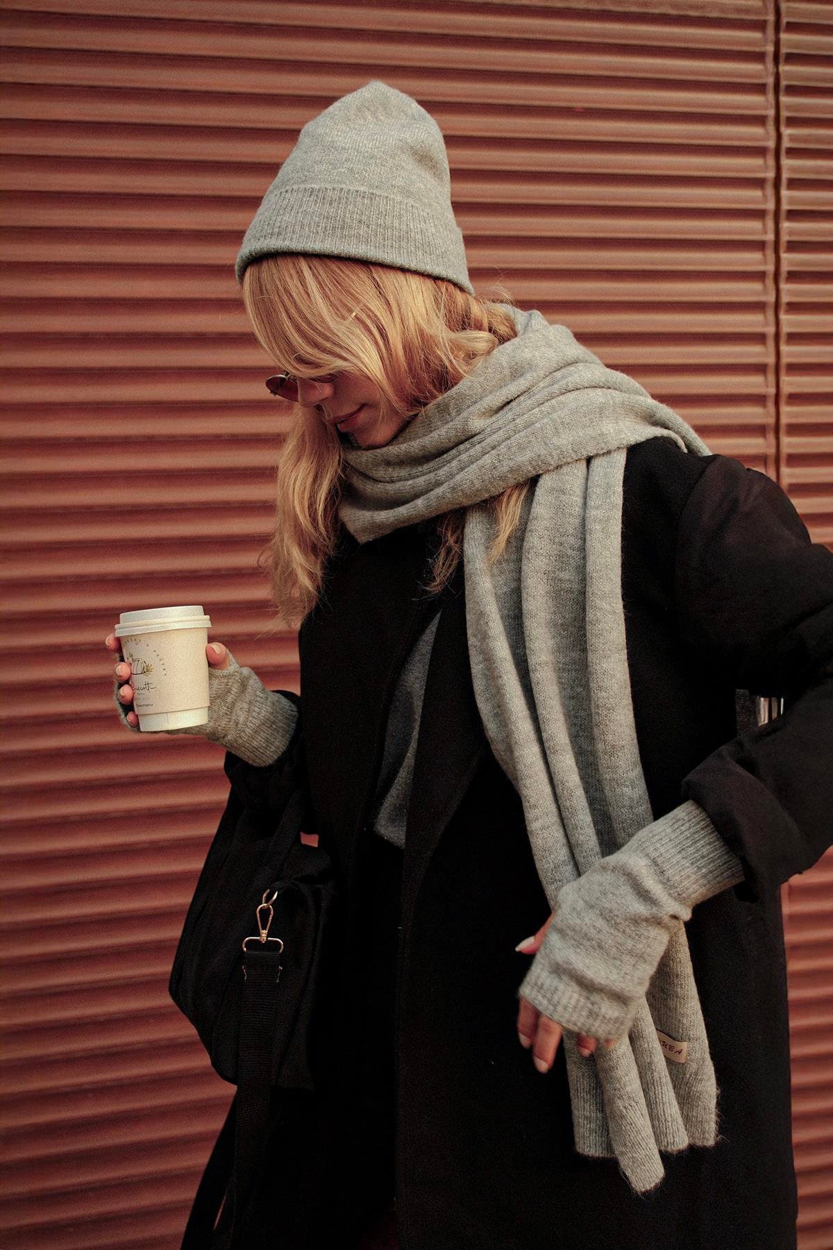 Chuba Kadın Triko Atkı & Bere & Eldiven Üçlü Takım Set Gri 26W5006