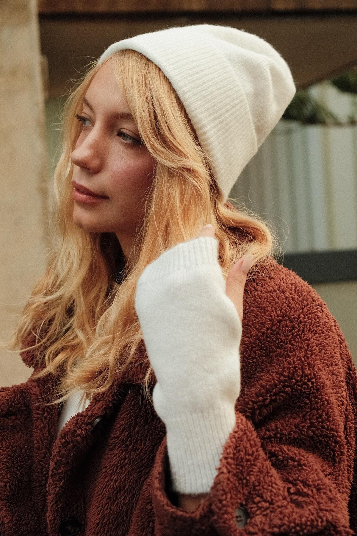 Chuba Kadın Triko Bere ve Eldiven İkili Takım Set Beyaz 26W5005