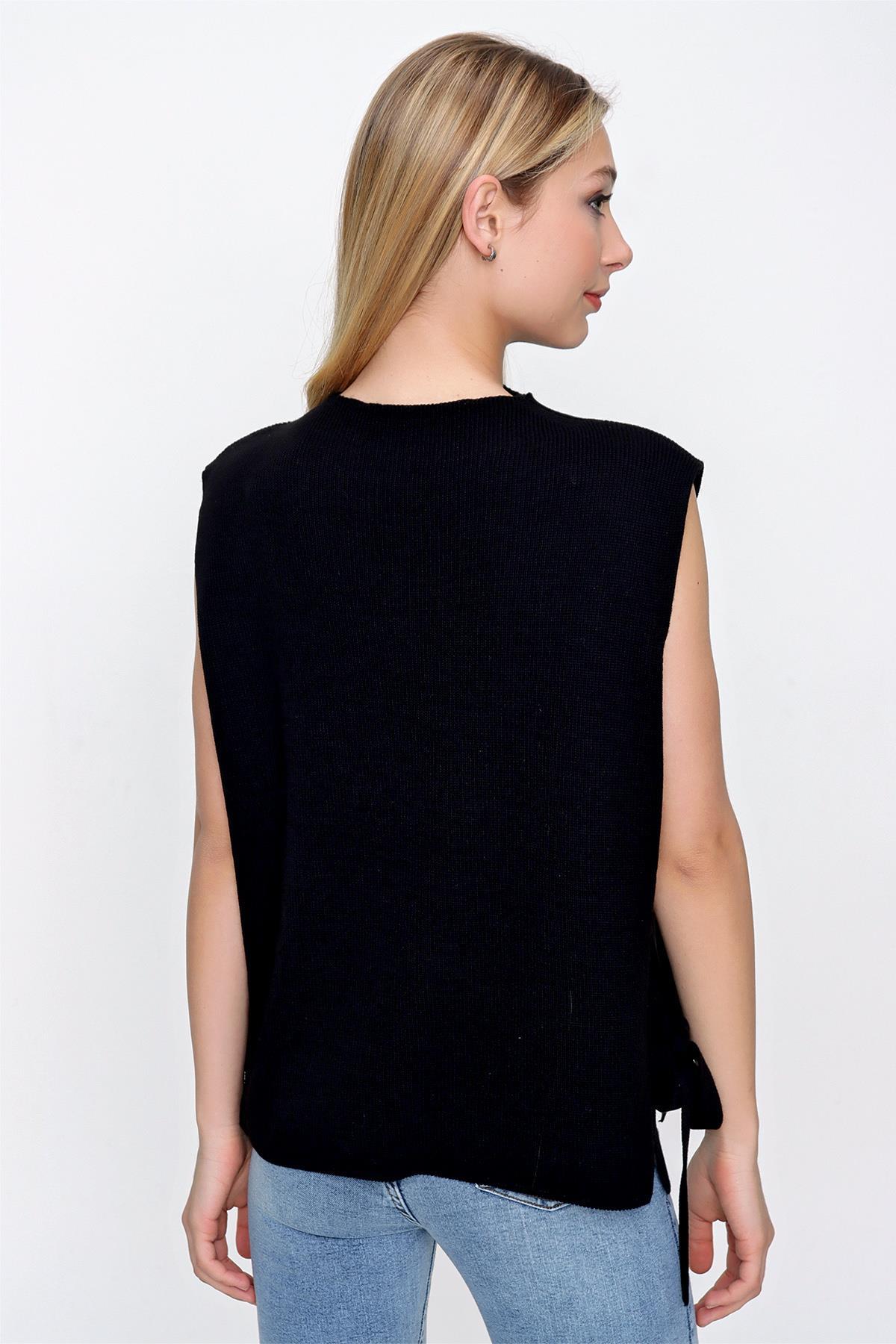 Chuba Kadın Yandan Bağlamalı Triko Süveter Siyah 22WK252