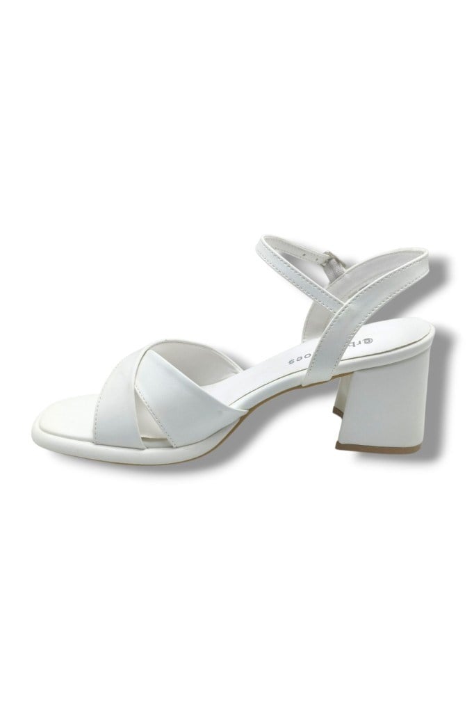 Erbay 405-26 Cilt Deri Çapraz Bant Kalın Topuk Kadın Sandalet 41-42(7cm)
