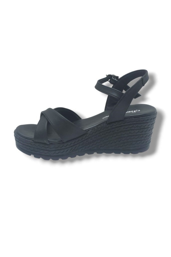 Şanzelize K302-26 Cilt Çapraz Bant Dolgu Taban Kadın Sandalet