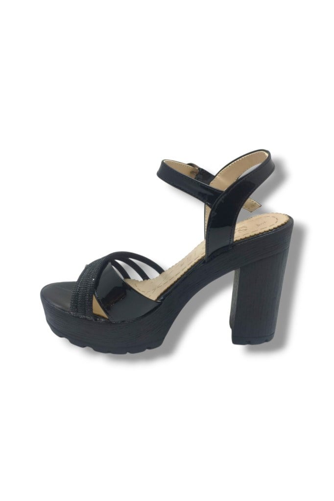 Selfie 4260-26 Rugan Taşlı Çapraz Bant Platform Topuk Fashion Kadın Sandalet(11cm)