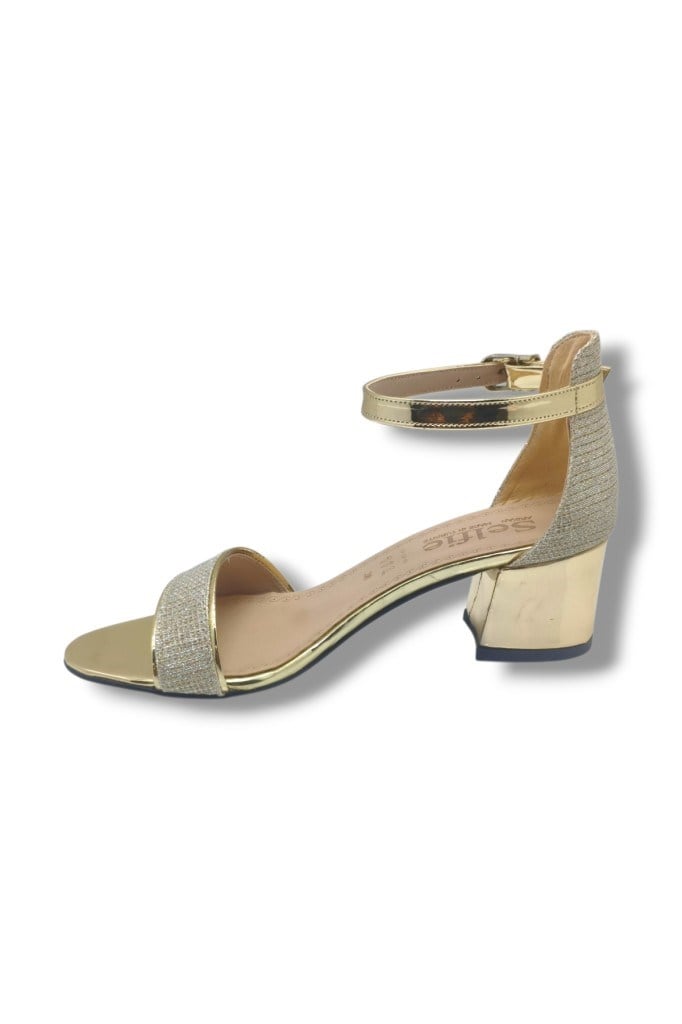 Selfie 4270-26 Simli Rugan Tek Bant Orta Topuk Fashion Kadın Sandalet(5,5cm)
