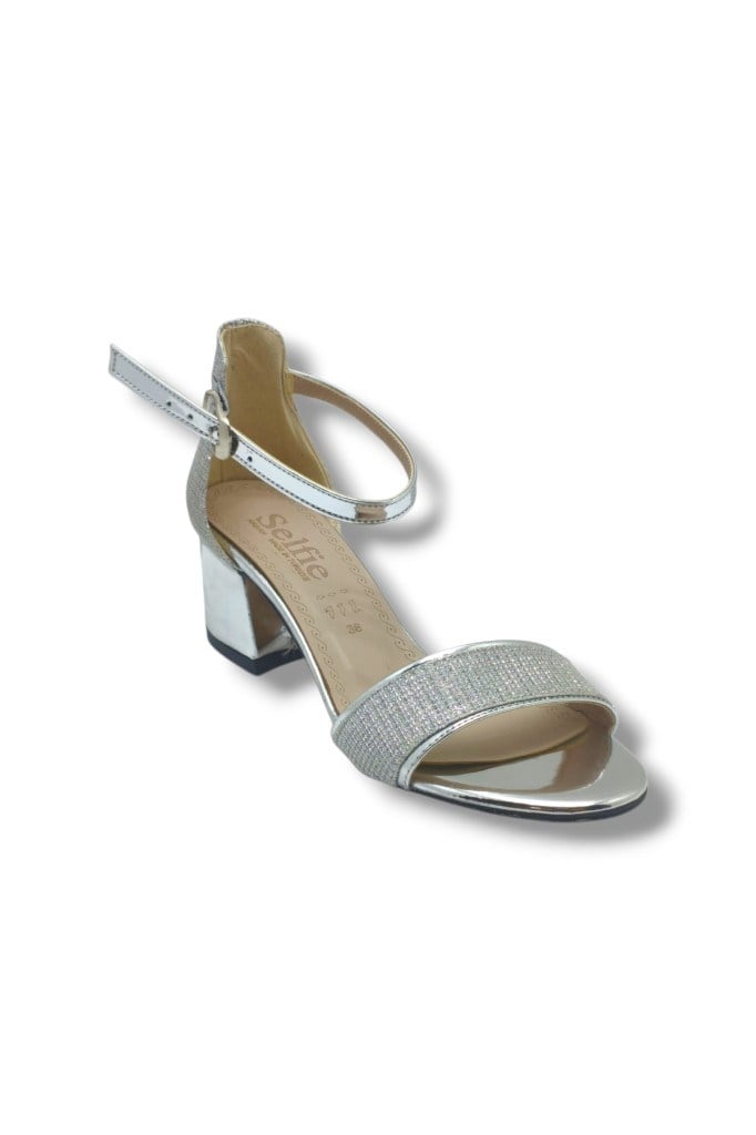 Selfie 4270-26 Simli Rugan Tek Bant Orta Topuk Fashion Kadın Sandalet(5,5cm)