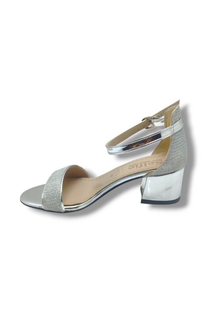 Selfie 4270-26 Simli Rugan Tek Bant Orta Topuk Fashion Kadın Sandalet(5,5cm)
