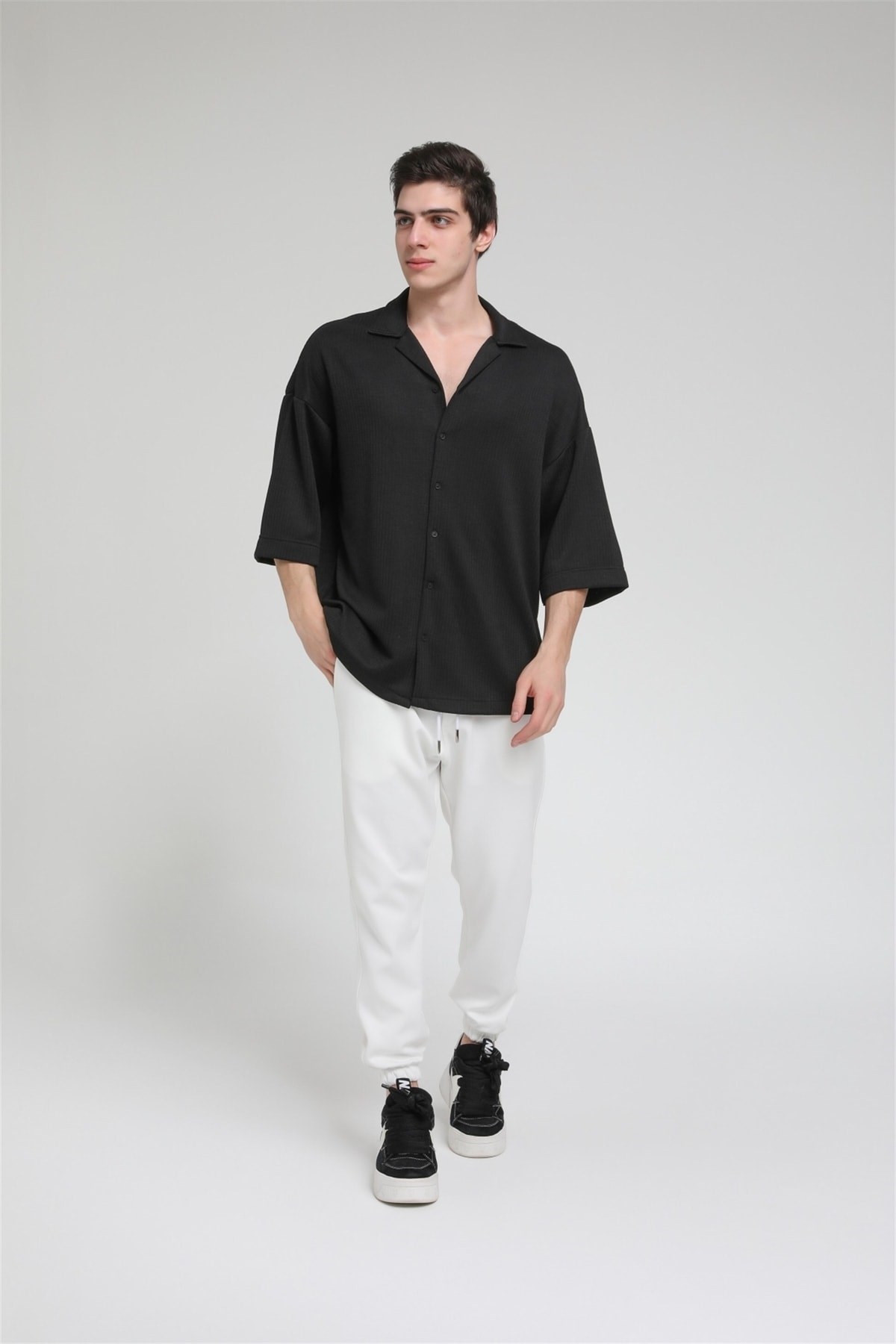 Apaş Yaka Oversize Kısa Kol Penye Gömlek R-3586