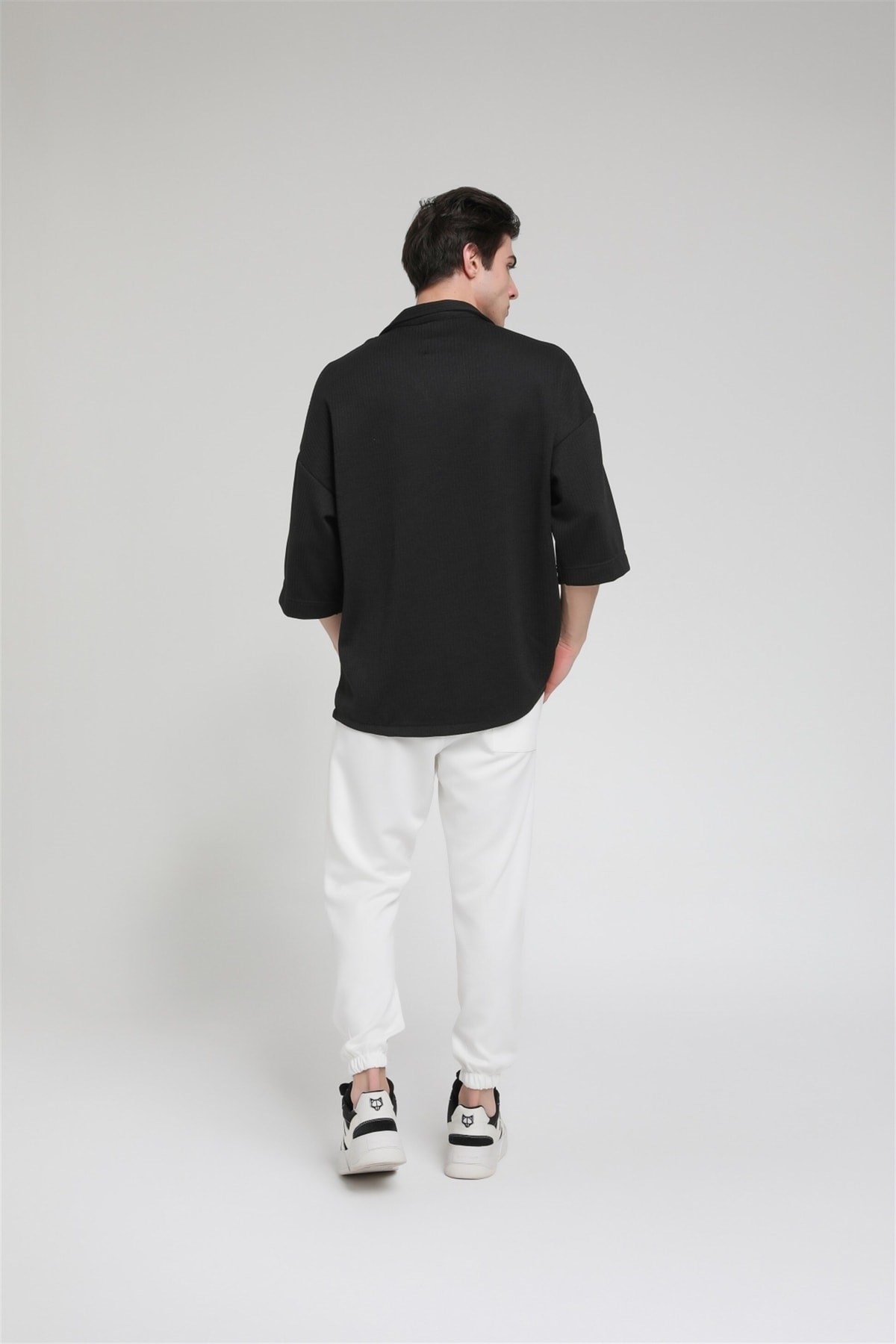 Apaş Yaka Oversize Kısa Kol Penye Gömlek R-3586