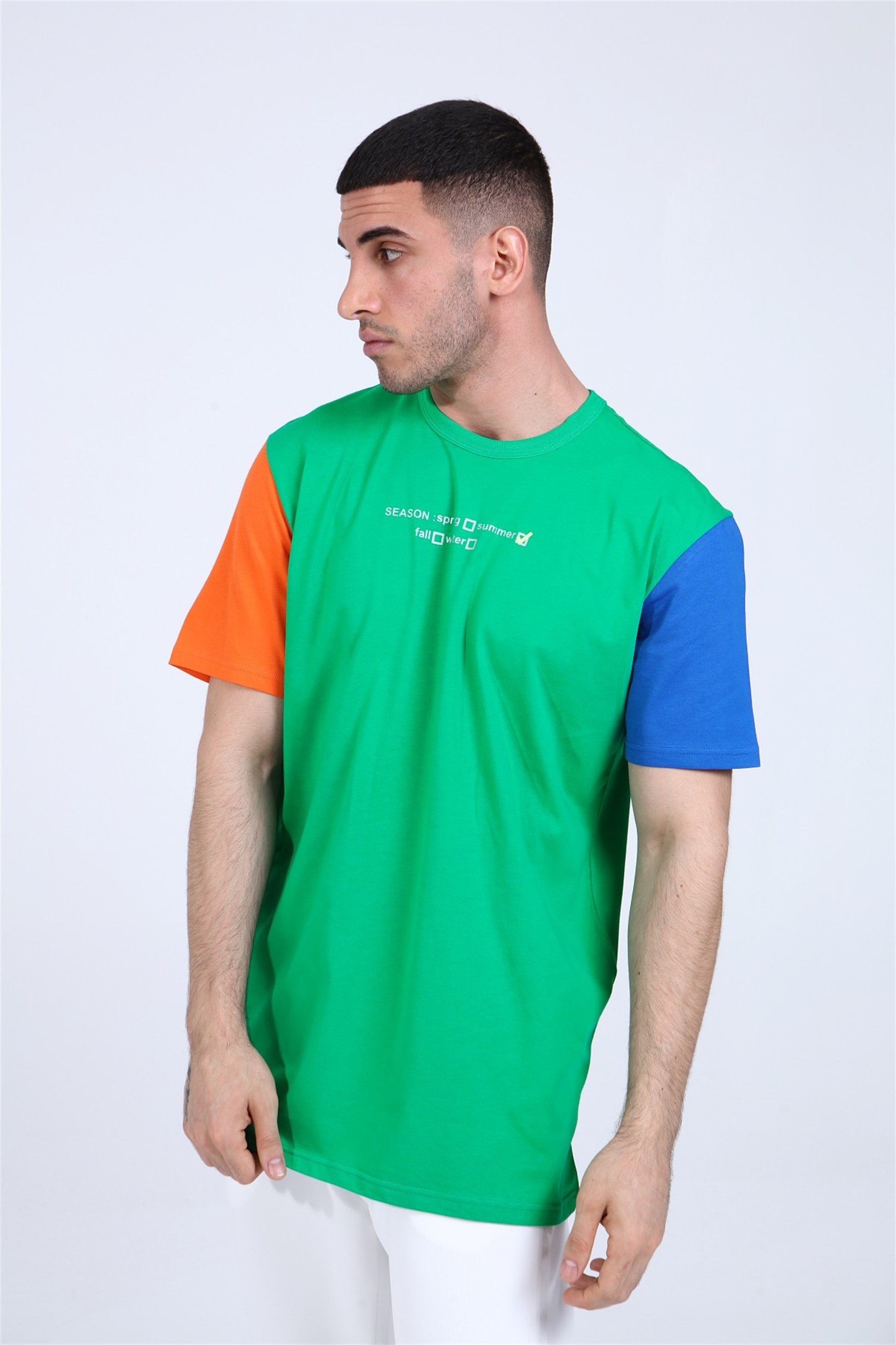 BASKILI ÜÇ RENK T-SHİRT R-5223
