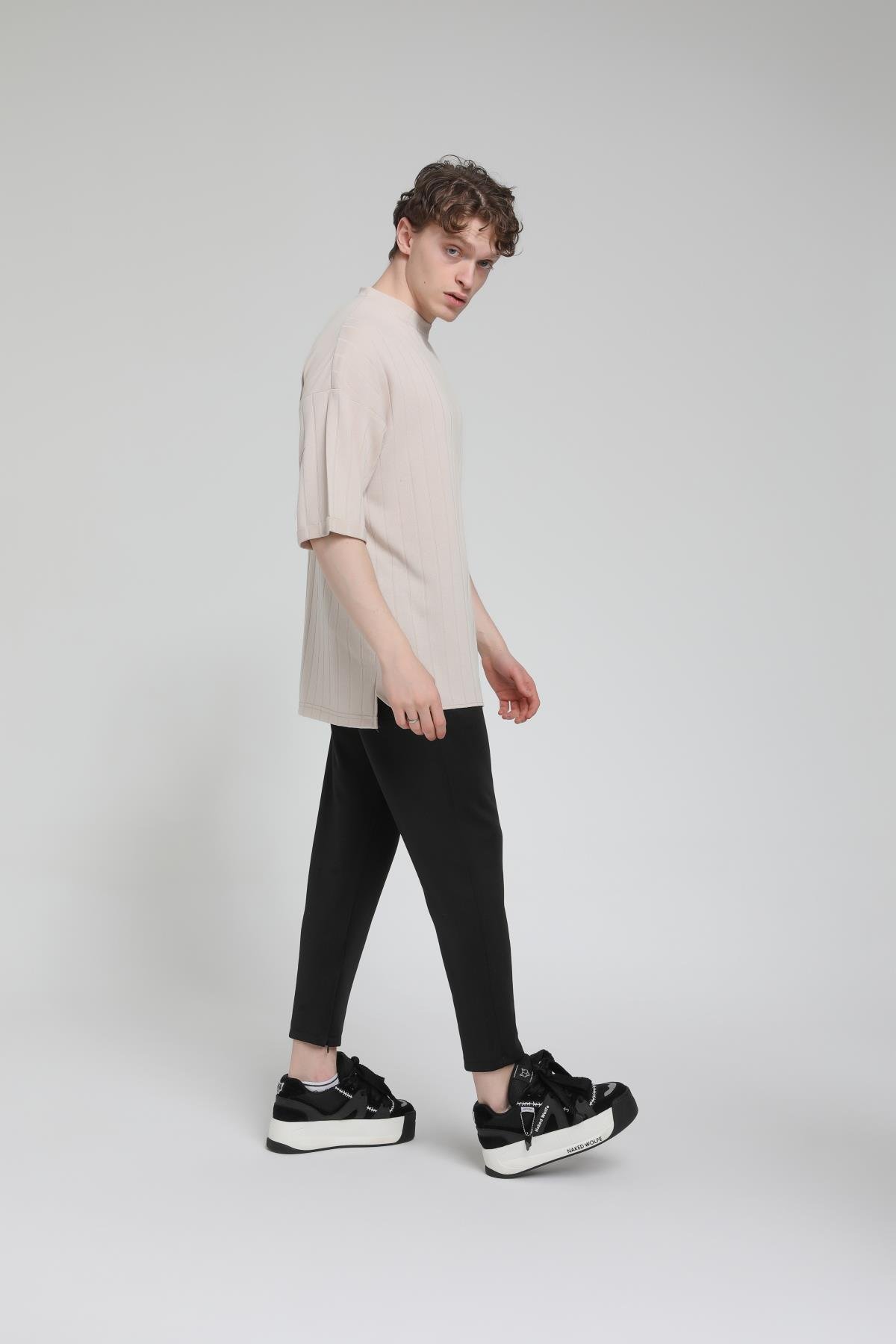 Bisiklet Yaka Eteği Oval Oversize T-shirt R-5527