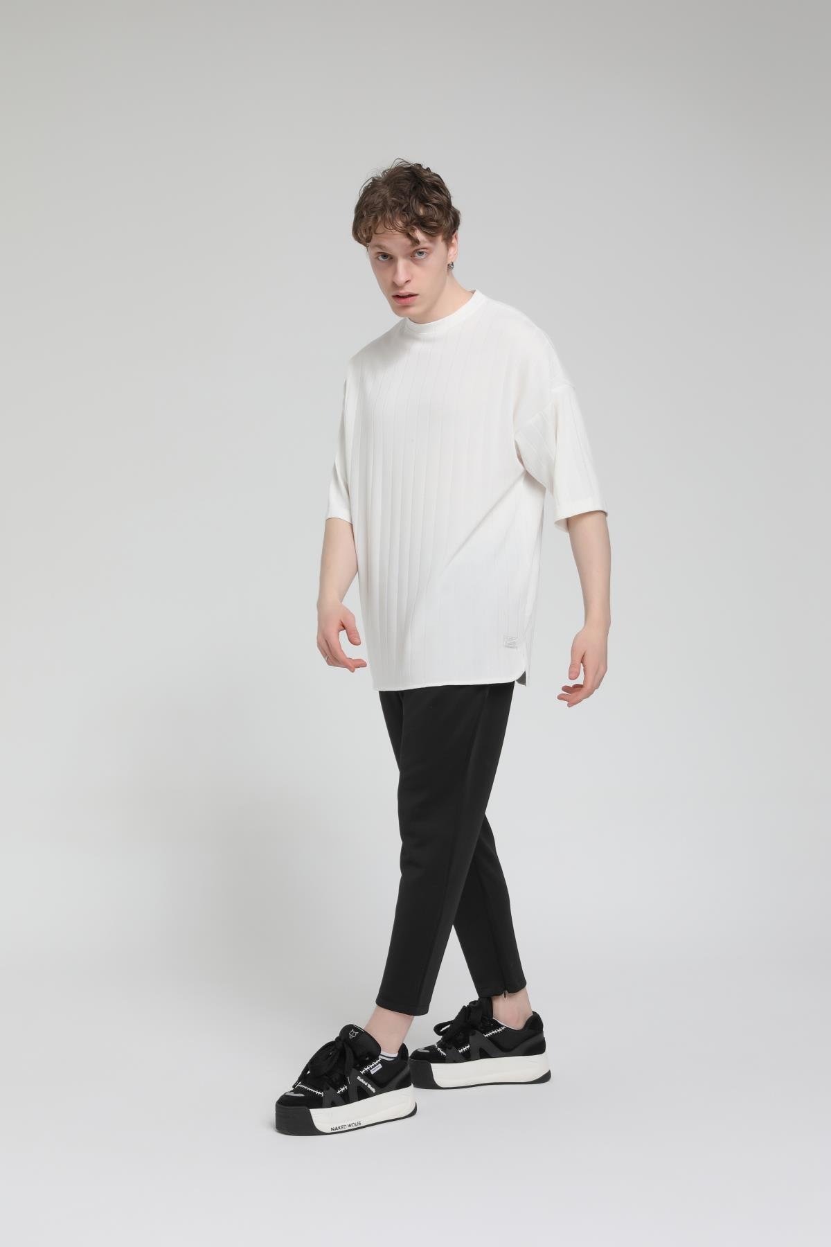 Bisiklet Yaka Eteği Oval Oversize T-shirt R-5527