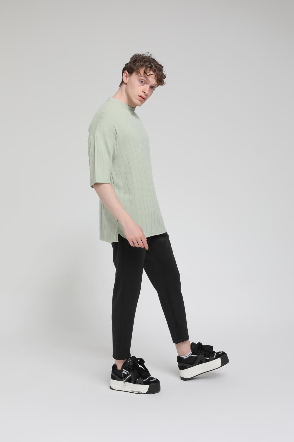 Bisiklet Yaka Eteği Oval Oversize T-shirt R-5527