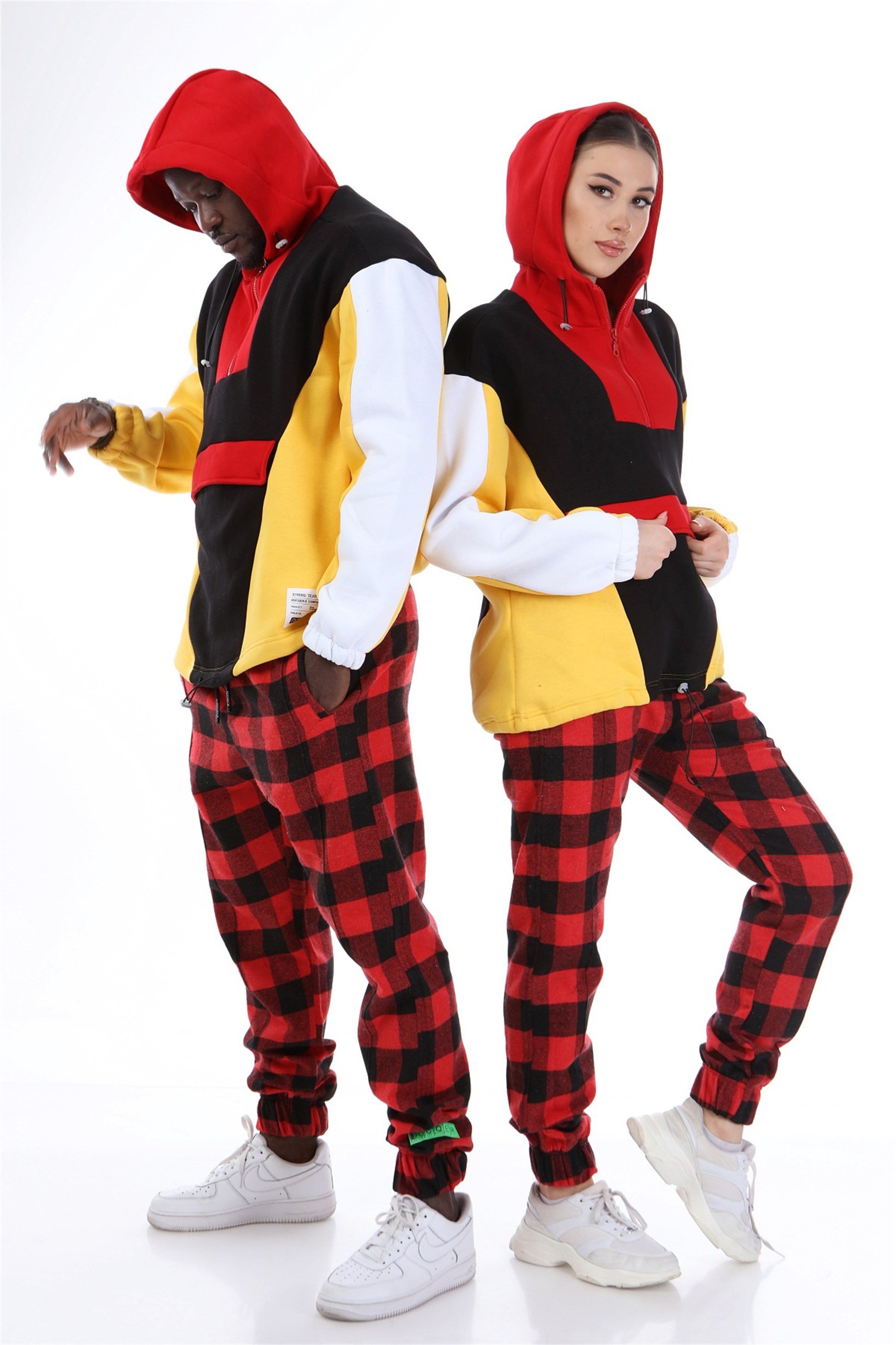 Dört Renk Karışımlı Kapüşonlü Sweatshirt Q-5166