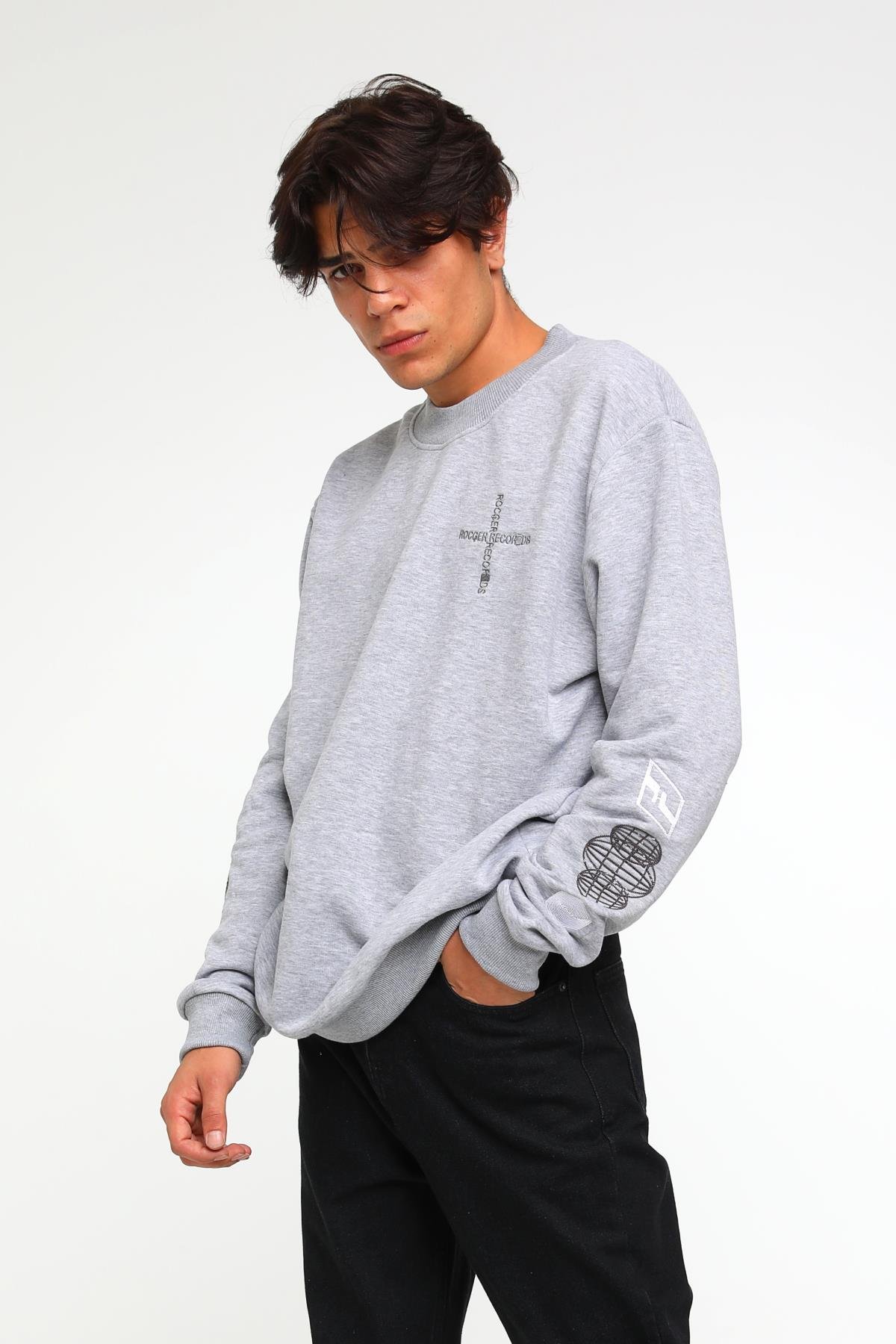 Four Fıfteen Yazı Detaylı Oversize Sweatshirt  R-3372