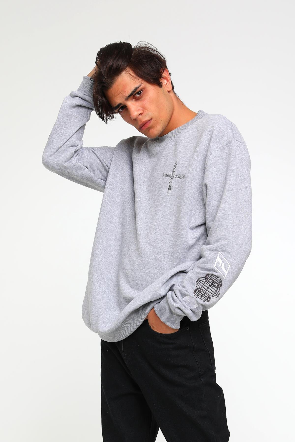 Four Fıfteen Yazı Detaylı Oversize Sweatshirt  R-3372