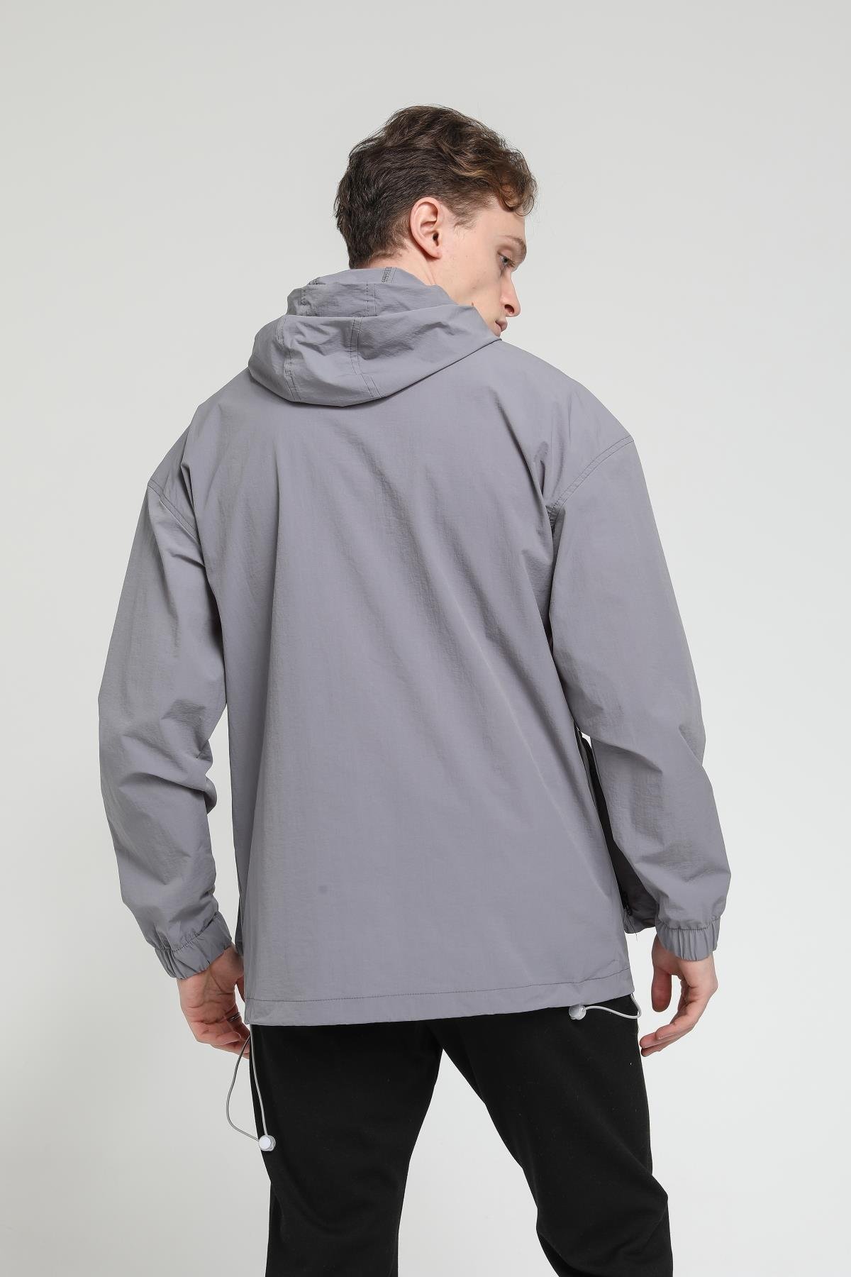 Kapüşonlu Kargo Cepli Rüzgarlık & Yağmurluk R-2136