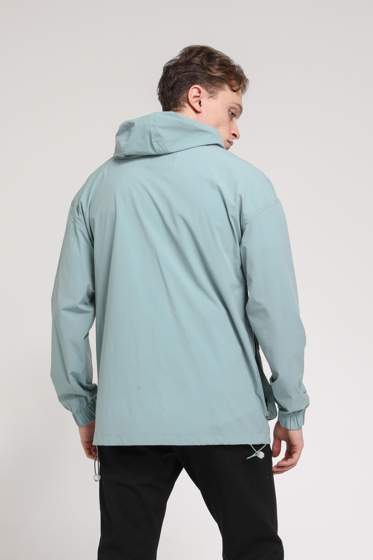 Kapüşonlu Kargo Cepli Rüzgarlık & Yağmurluk R-2136
