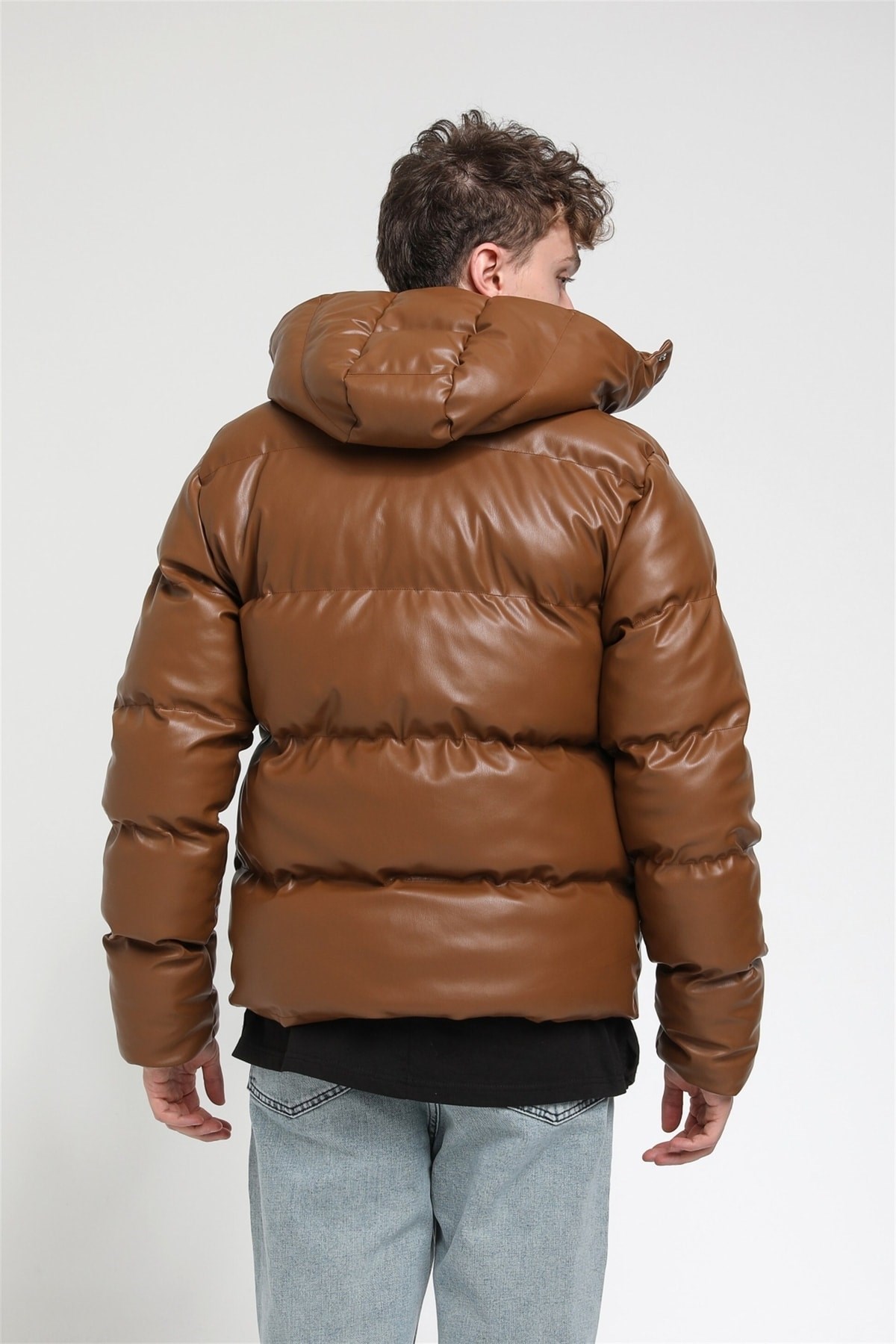 Kapüşonlu Şişme Deri Mont  R-2140
