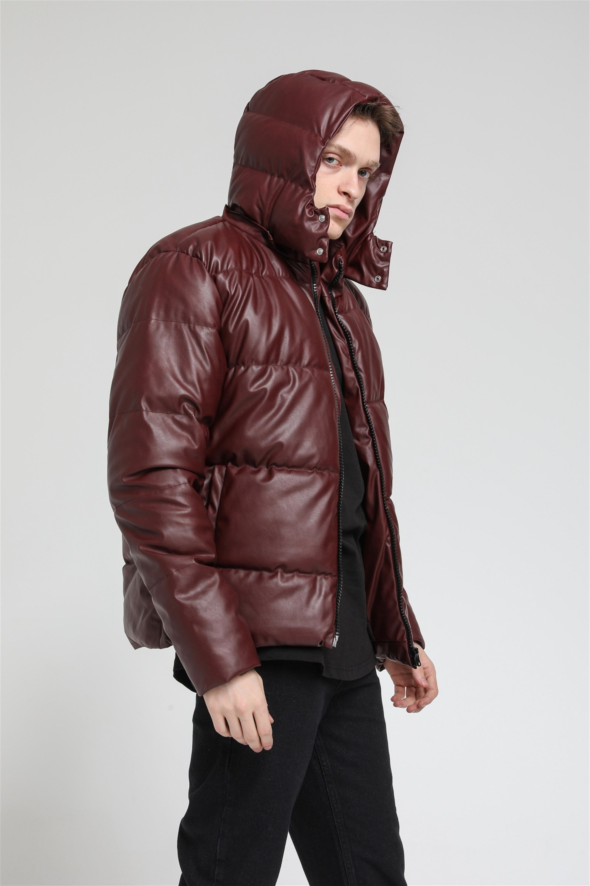 Kapüşonlu Şişme Deri Mont  R-2140