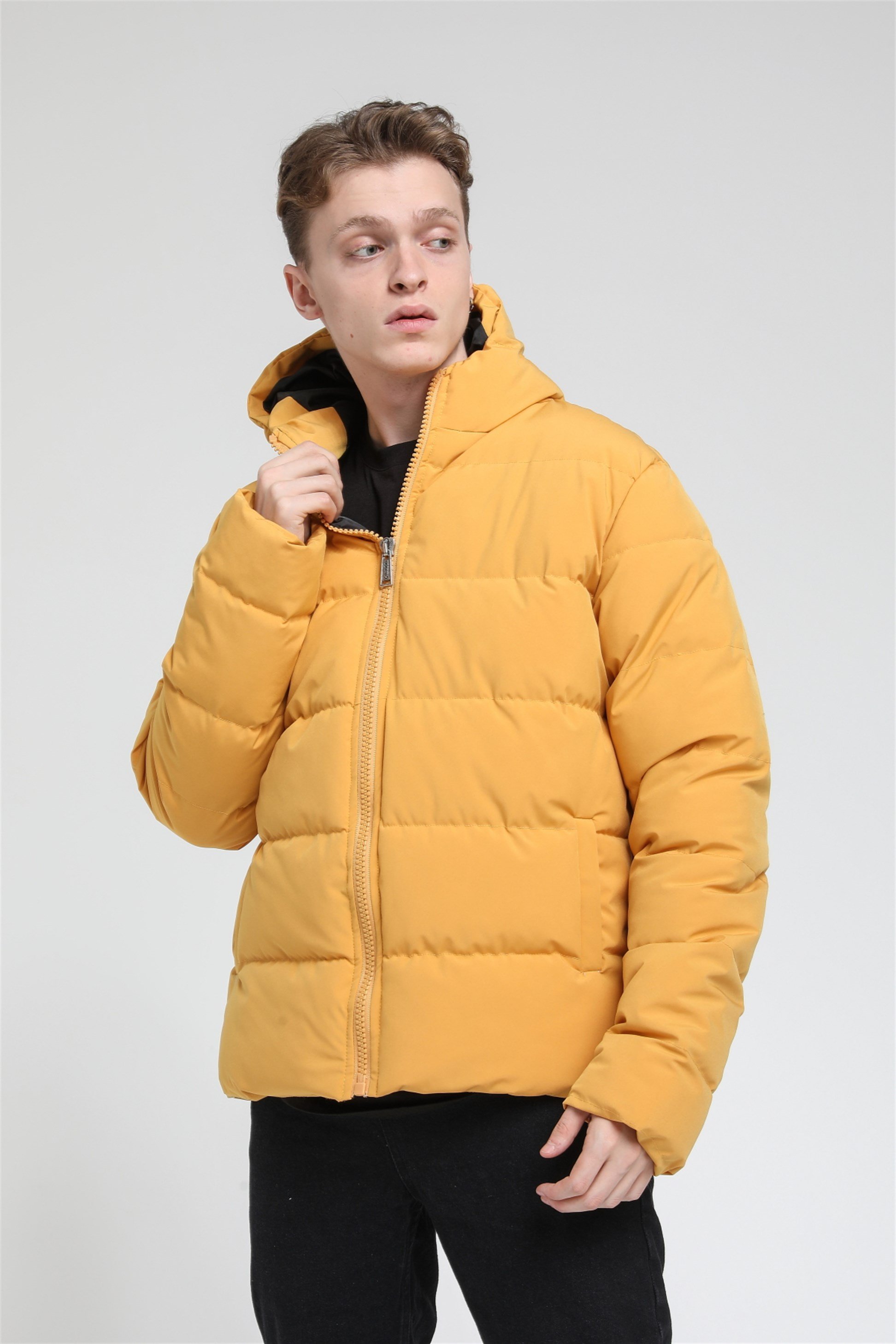 Kapüşonlu Şişme Mont  R-2137