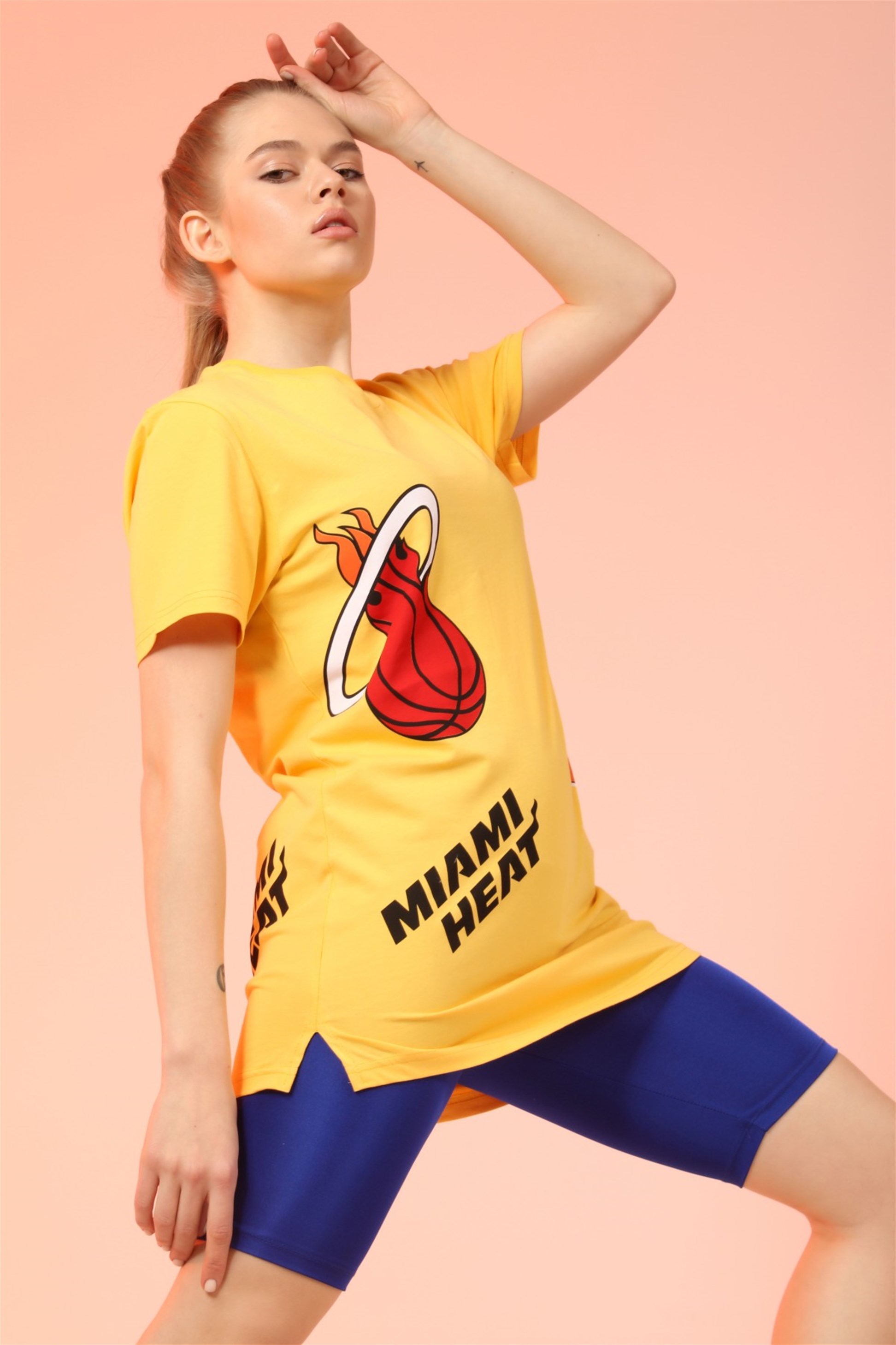 LAKER'S BASKILI T-SHİRT R-5192