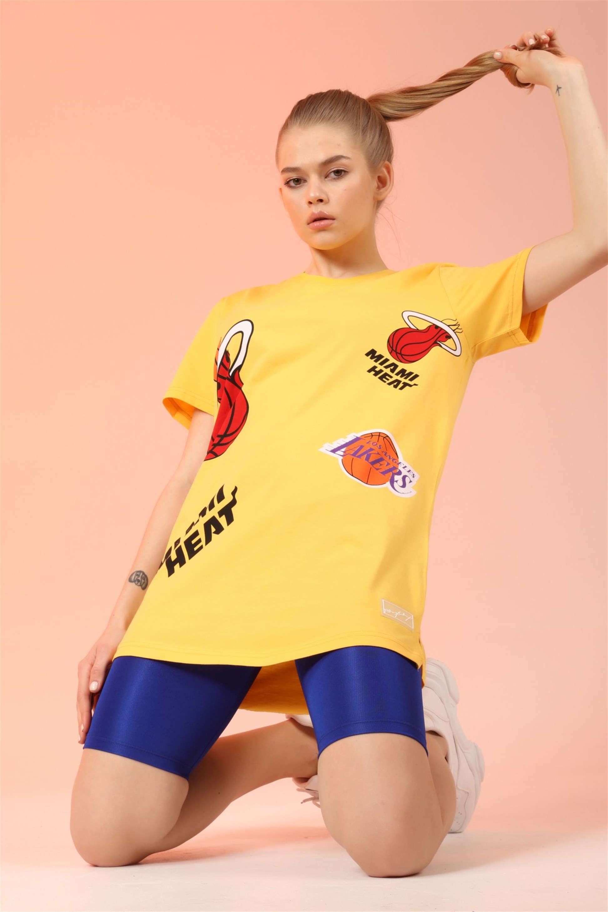 LAKER'S BASKILI T-SHİRT R-5192