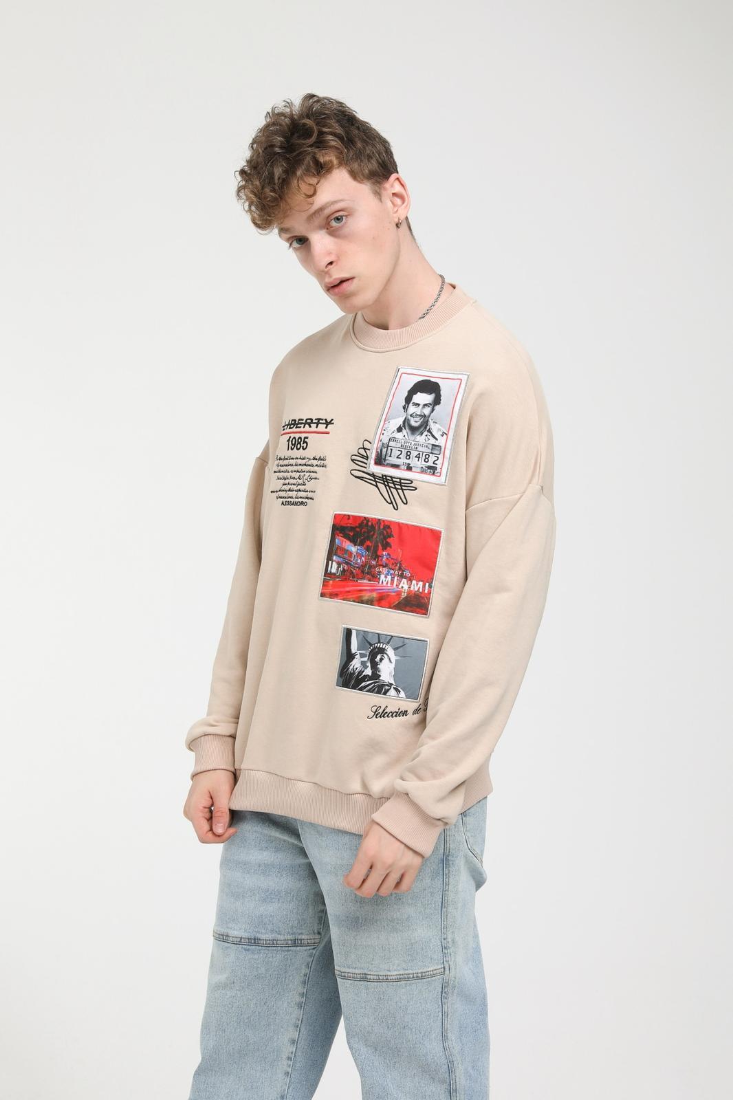 Liberty Yazı Baskılı Patch Detaylı Oversize Sweat  R-5463