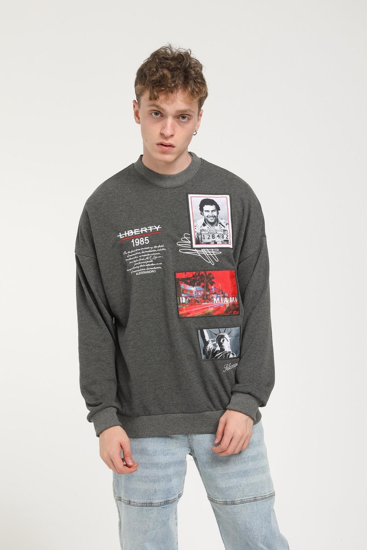 Liberty Yazı Baskılı Patch Detaylı Oversize Sweat  R-5463
