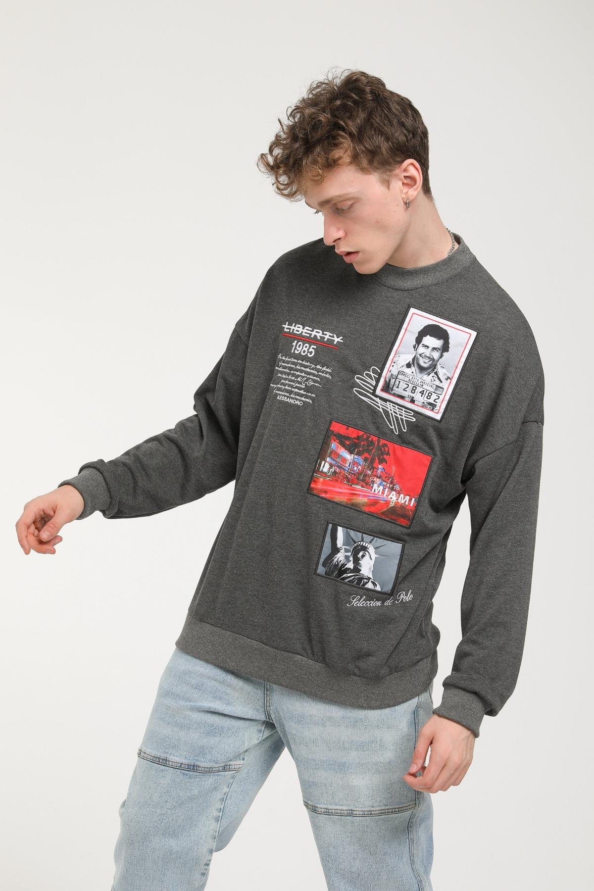 Liberty Yazı Baskılı Patch Detaylı Oversize Sweat  R-5463