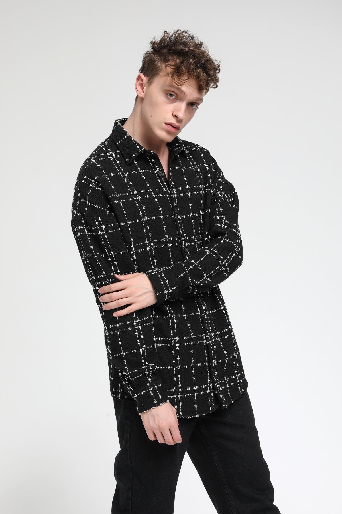 Oversize İnce Çizgili Gömlek R-3536