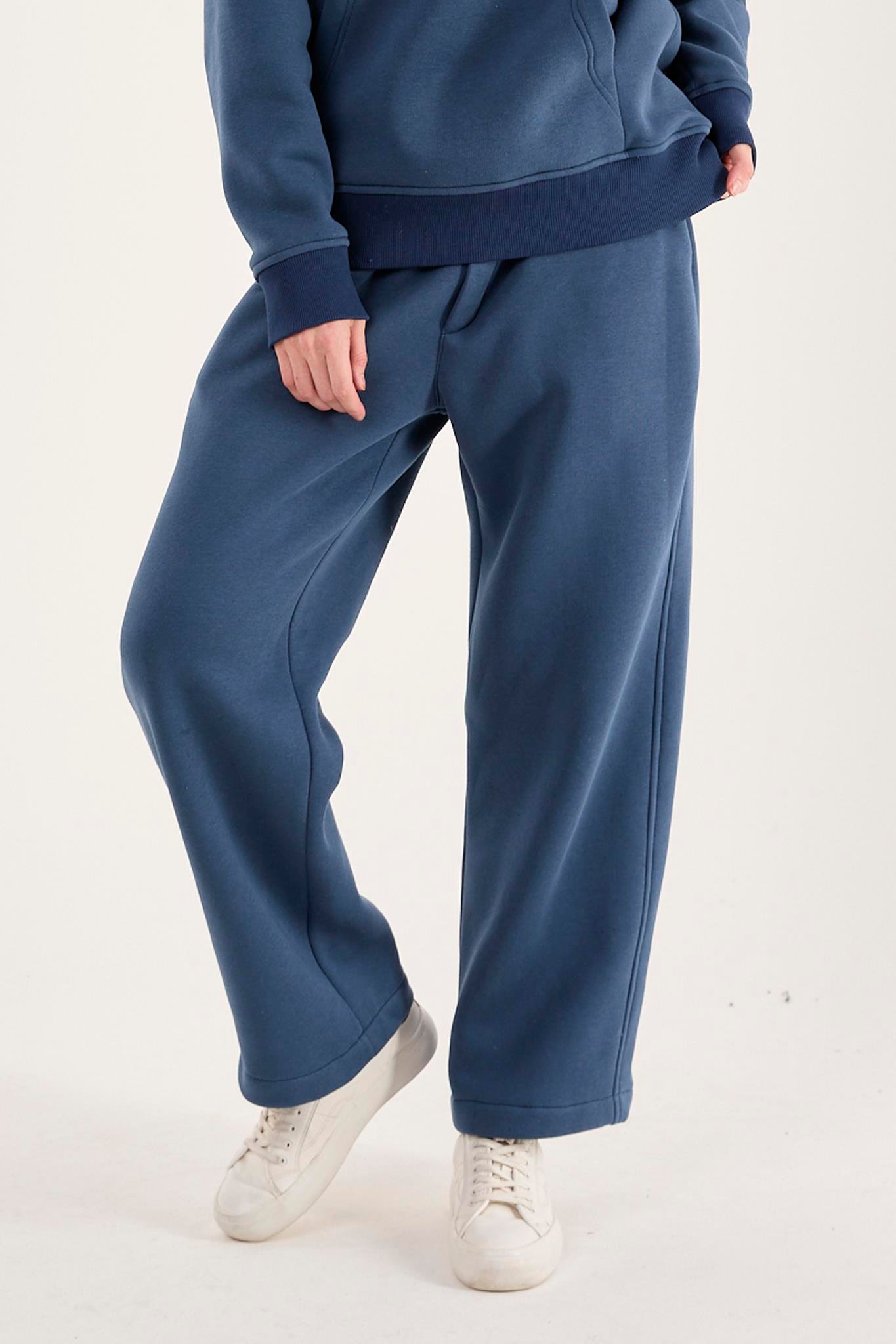 Q-1001 Bel Lastikli Üç İp Şardonlu Pantolon