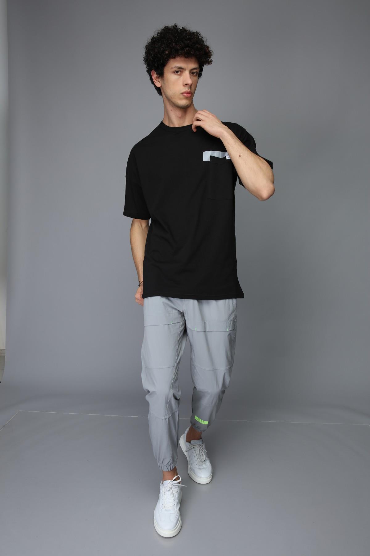 Q-5236 Cep Üstü Reflektör Baskı Detaylı Oversize T-shirt