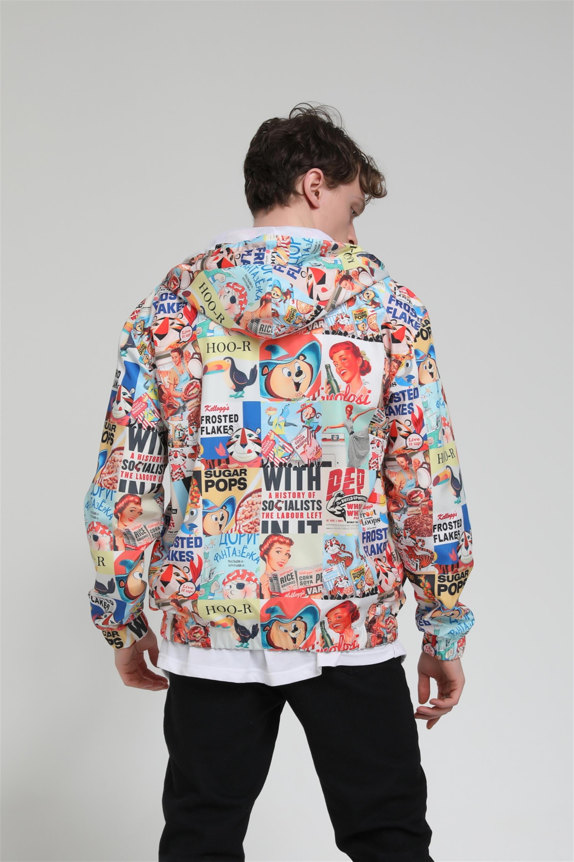R-2240 Pop-Art Baskılı Dijital Yağmurluk