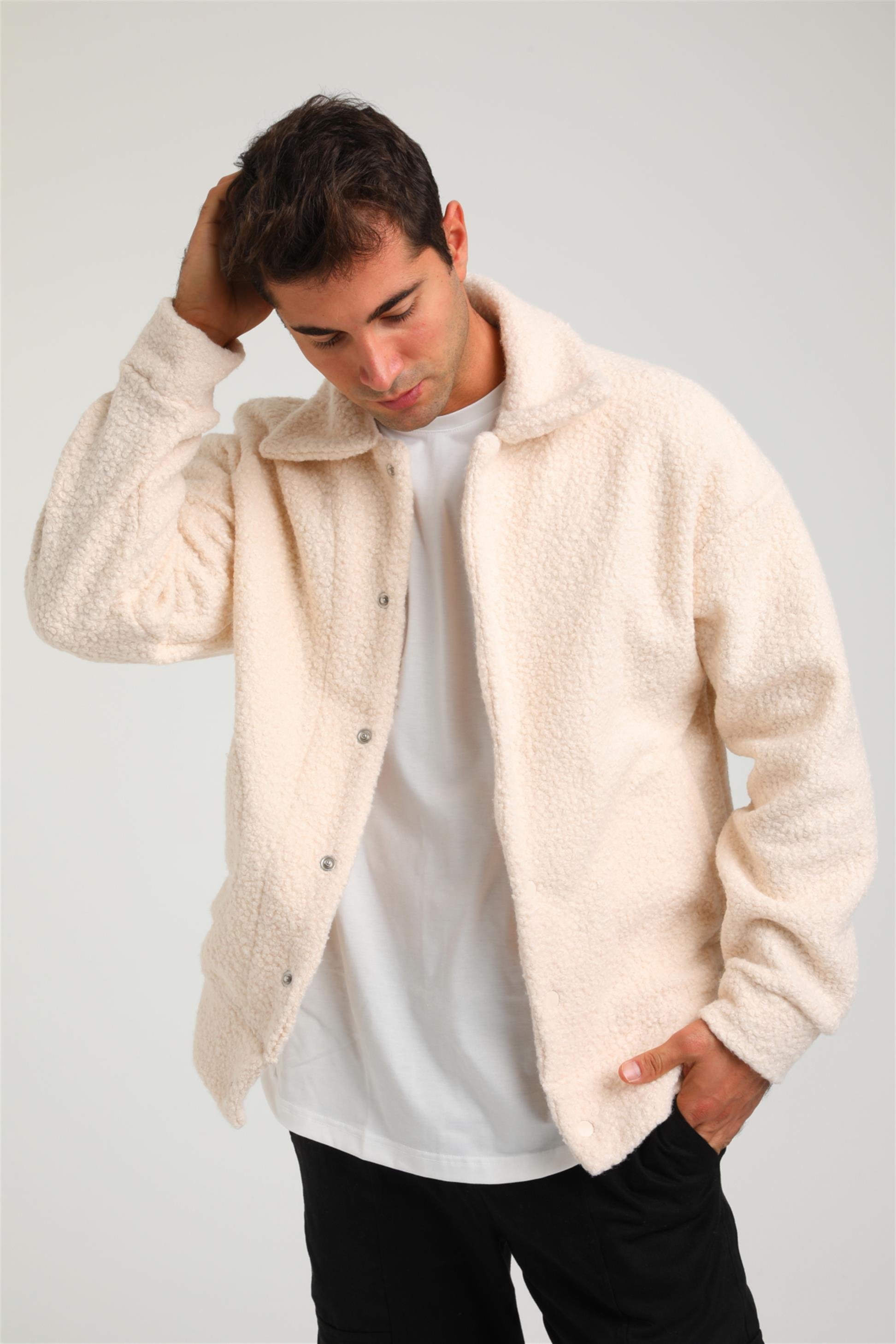 R-2377 Cep Detaylı Çıt Çıtlı Kıvırcık Peluş Mont