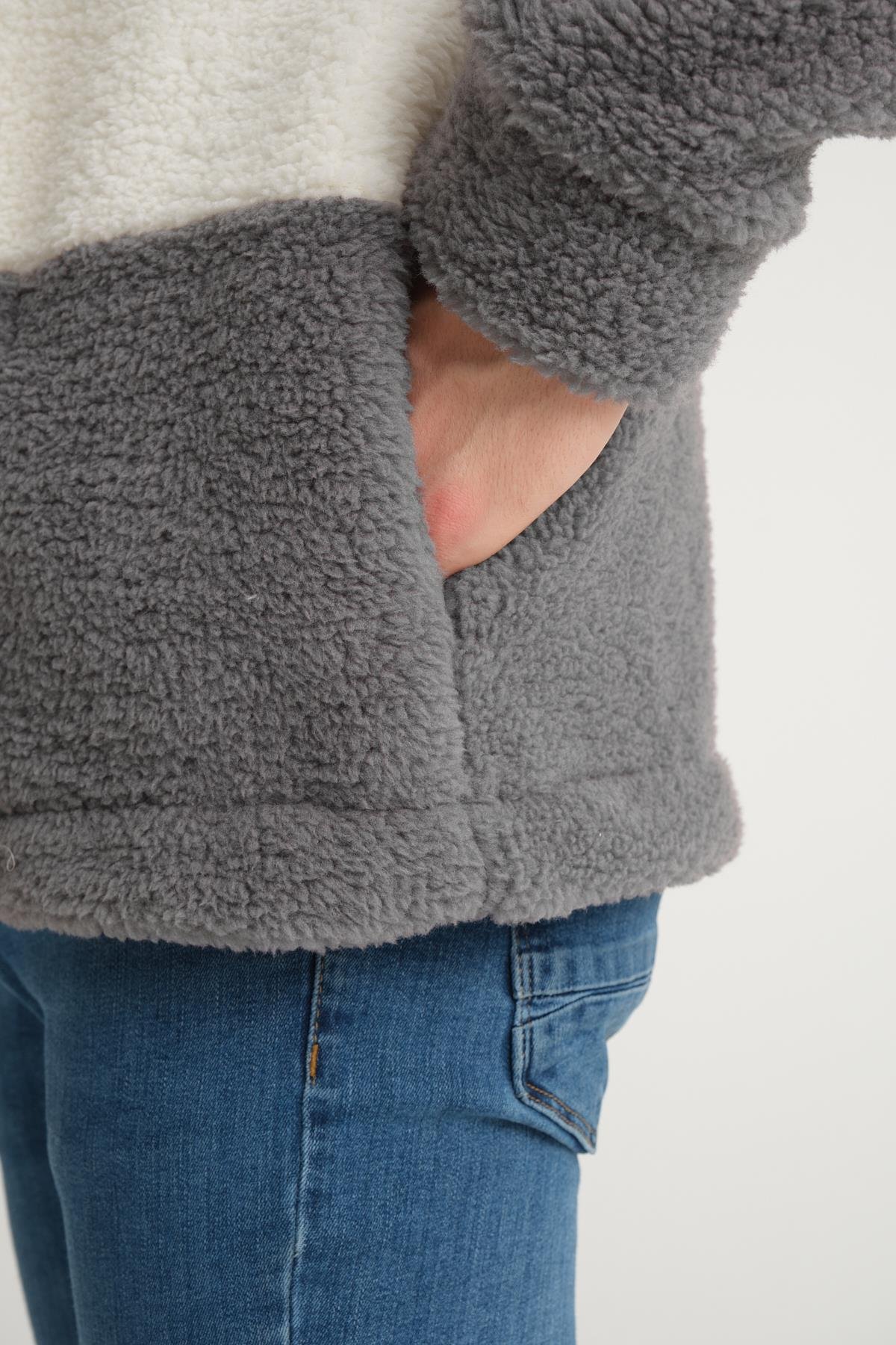 R-2428 Üç Renk Garni Detaylı Fermuarlı Şardonlu Peluş