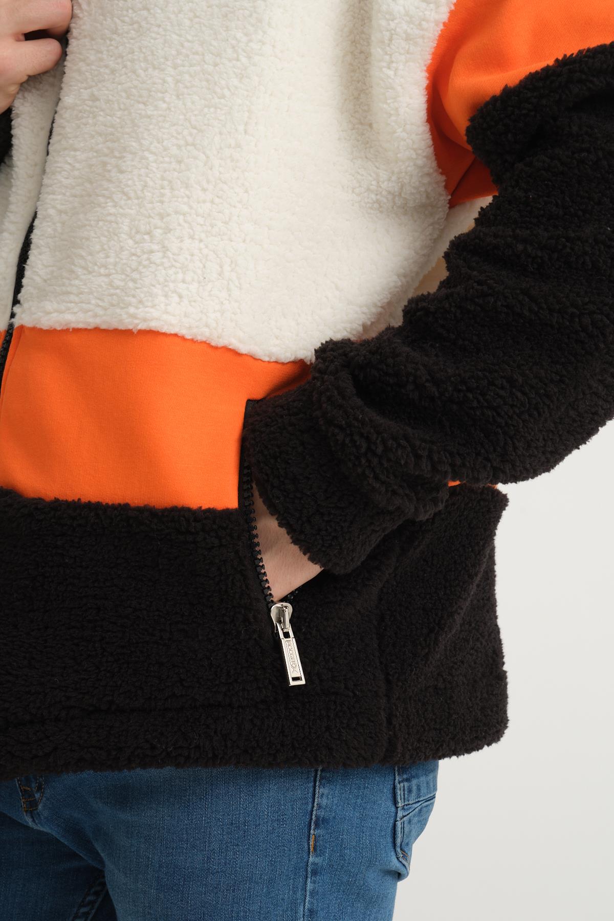 R-2432 Üç İplik Garni Detaylı Peluş Mont