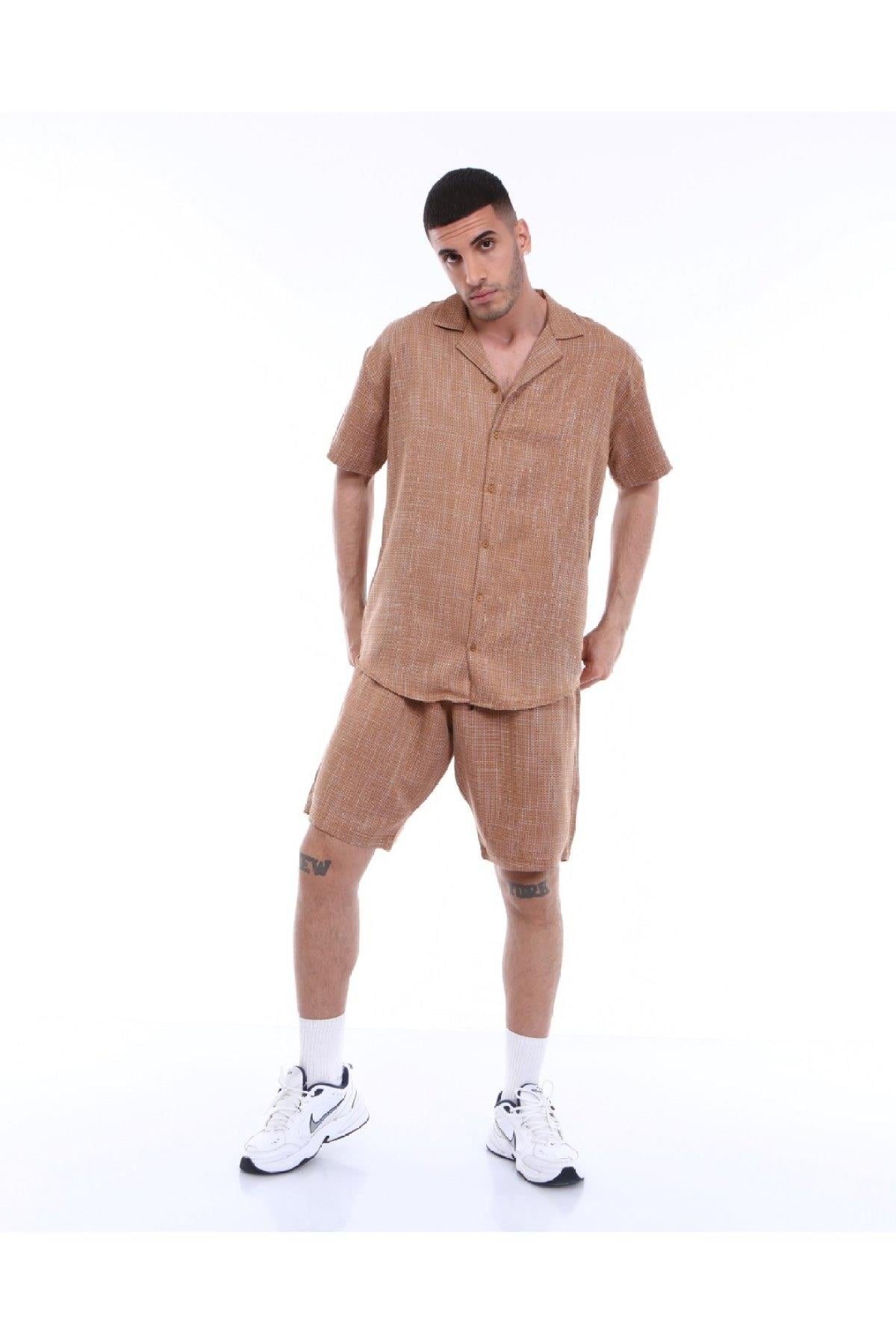 R-3318 APAŞ YAKALI ŞORTLU TAKIM