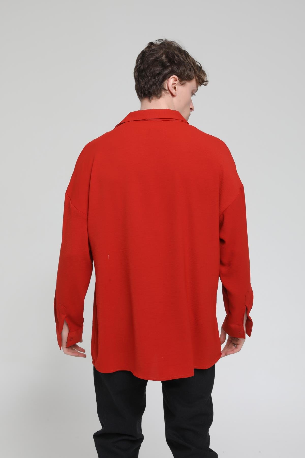 R-3575 Apaş Yaka Uzun Kollu Aerobin Kumaş Oversize Gömlek