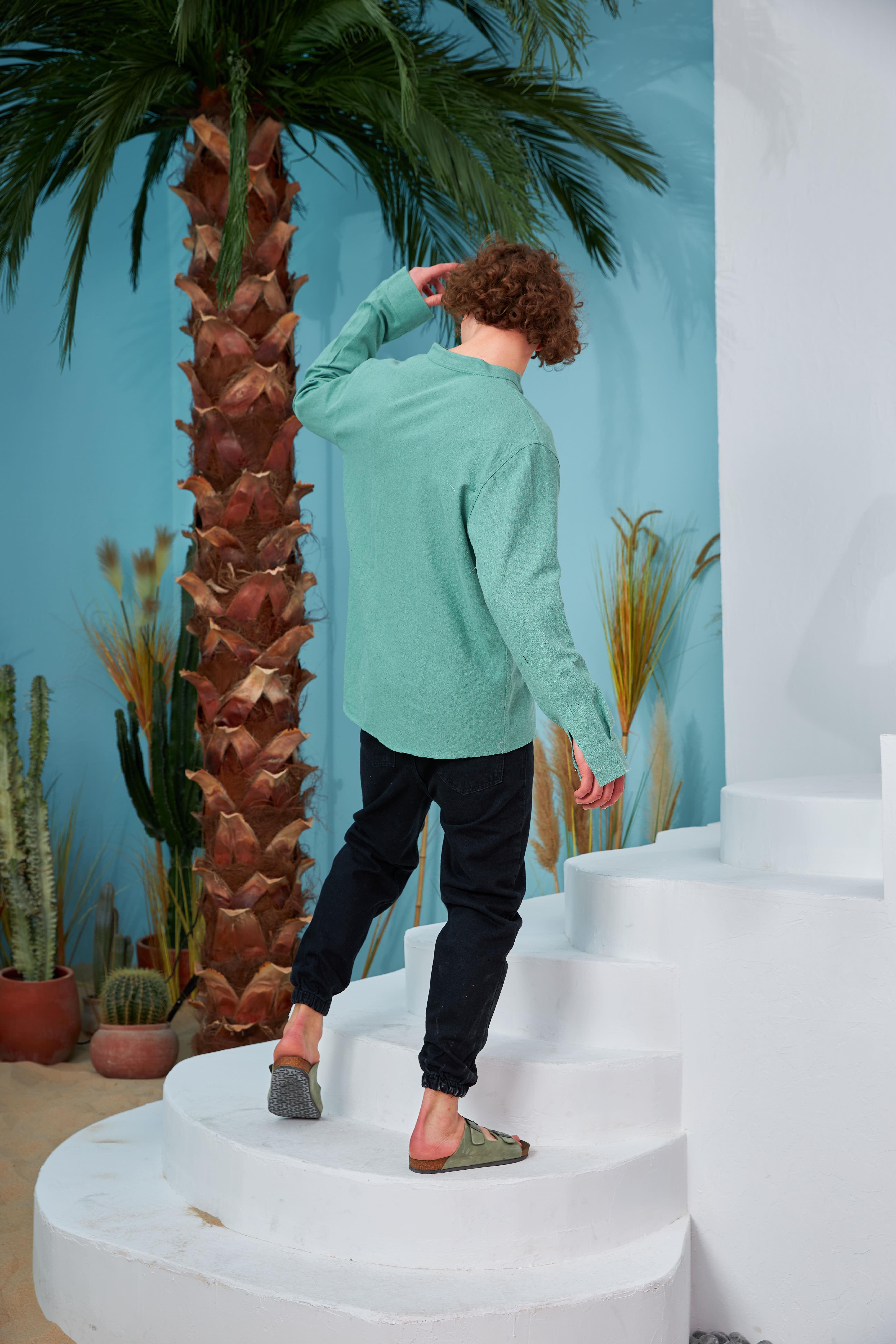R-3608 Hakim V Yaka Uzun Kol Oversize Keten Karışımlı Gömlek