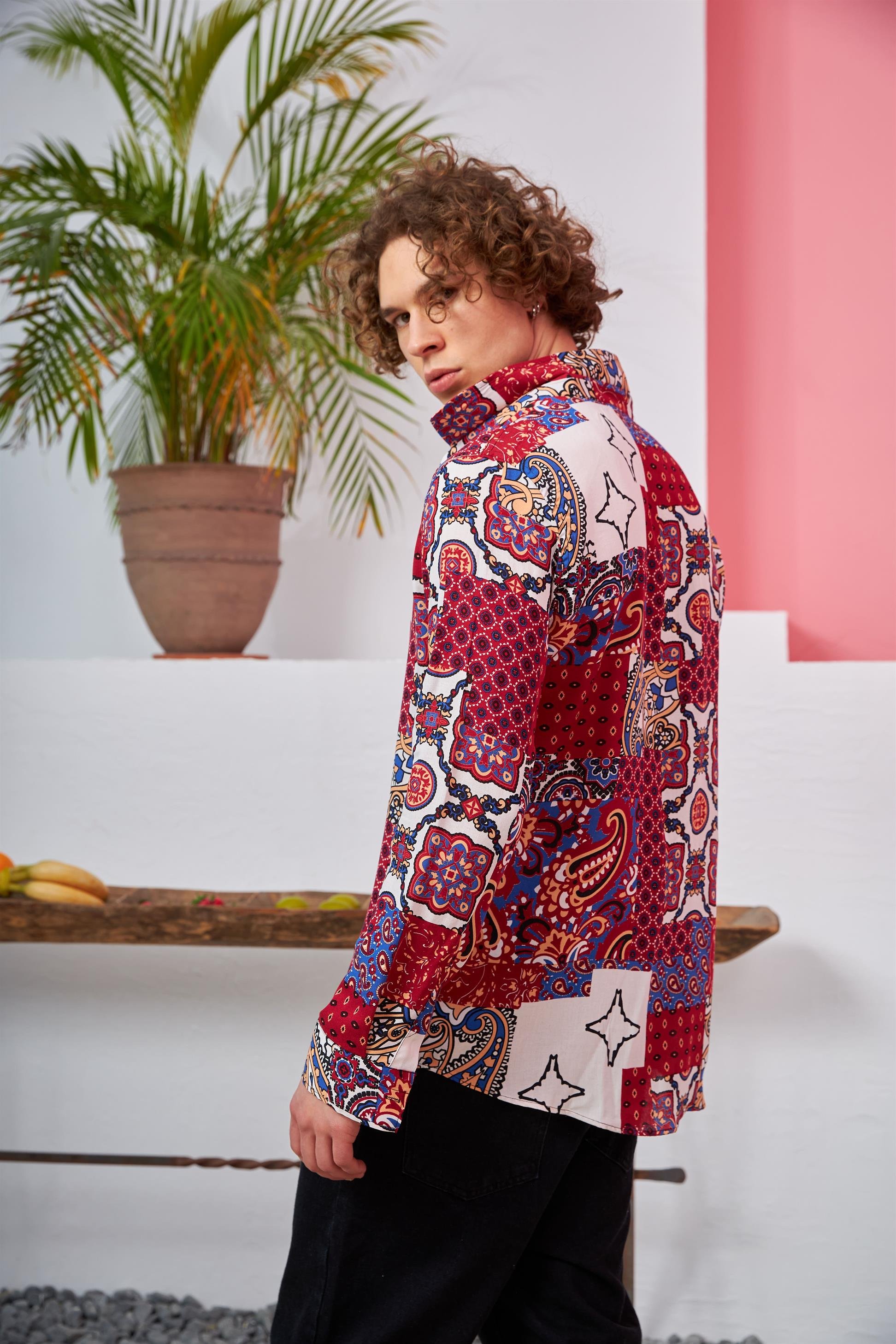 R-3678 Renkli Kilim Desen Gizli Pat Uzun Kolu Gömlek
