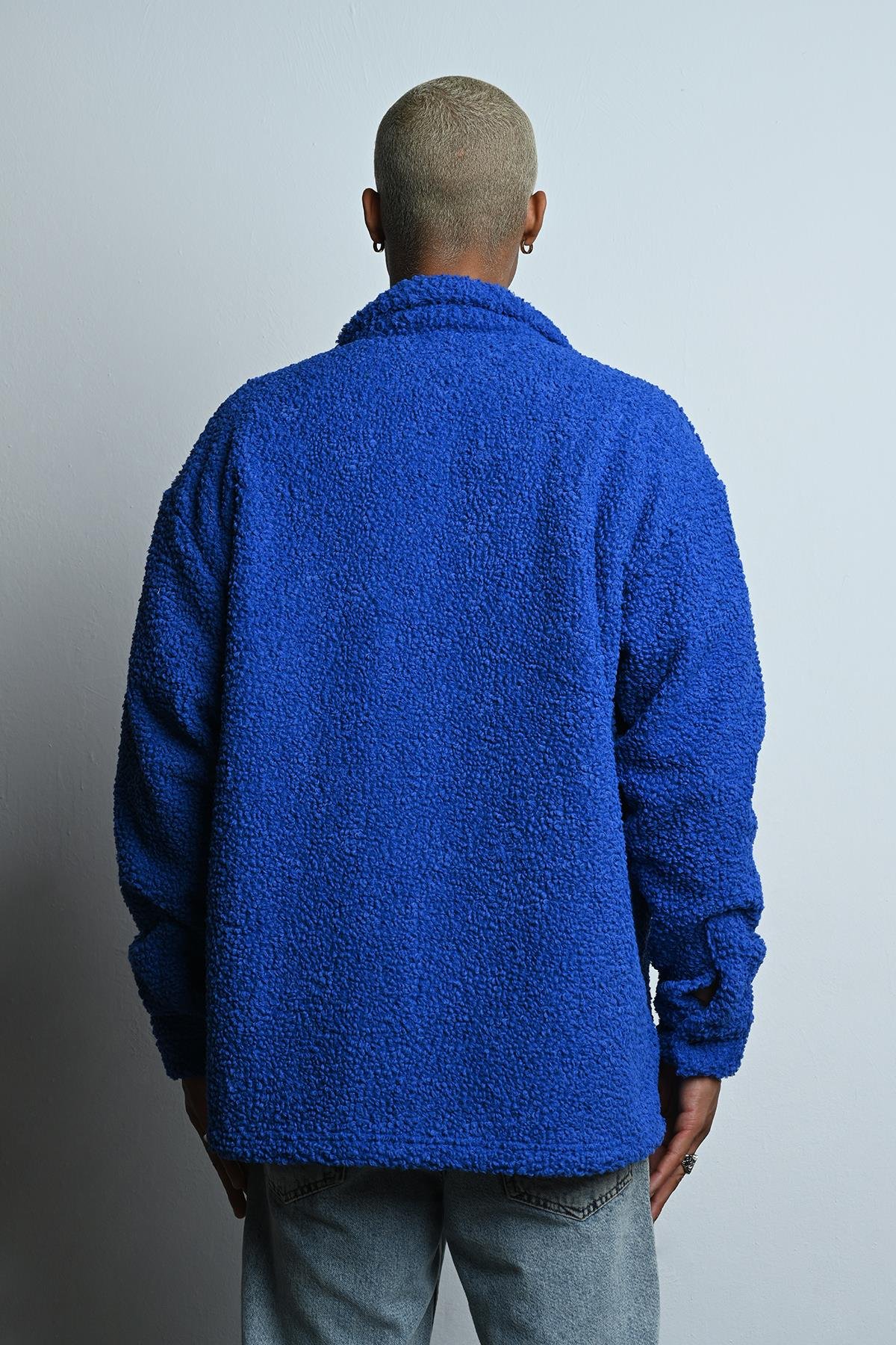 R-3837 Peluş Çift Cep Kapaklı Gömlek