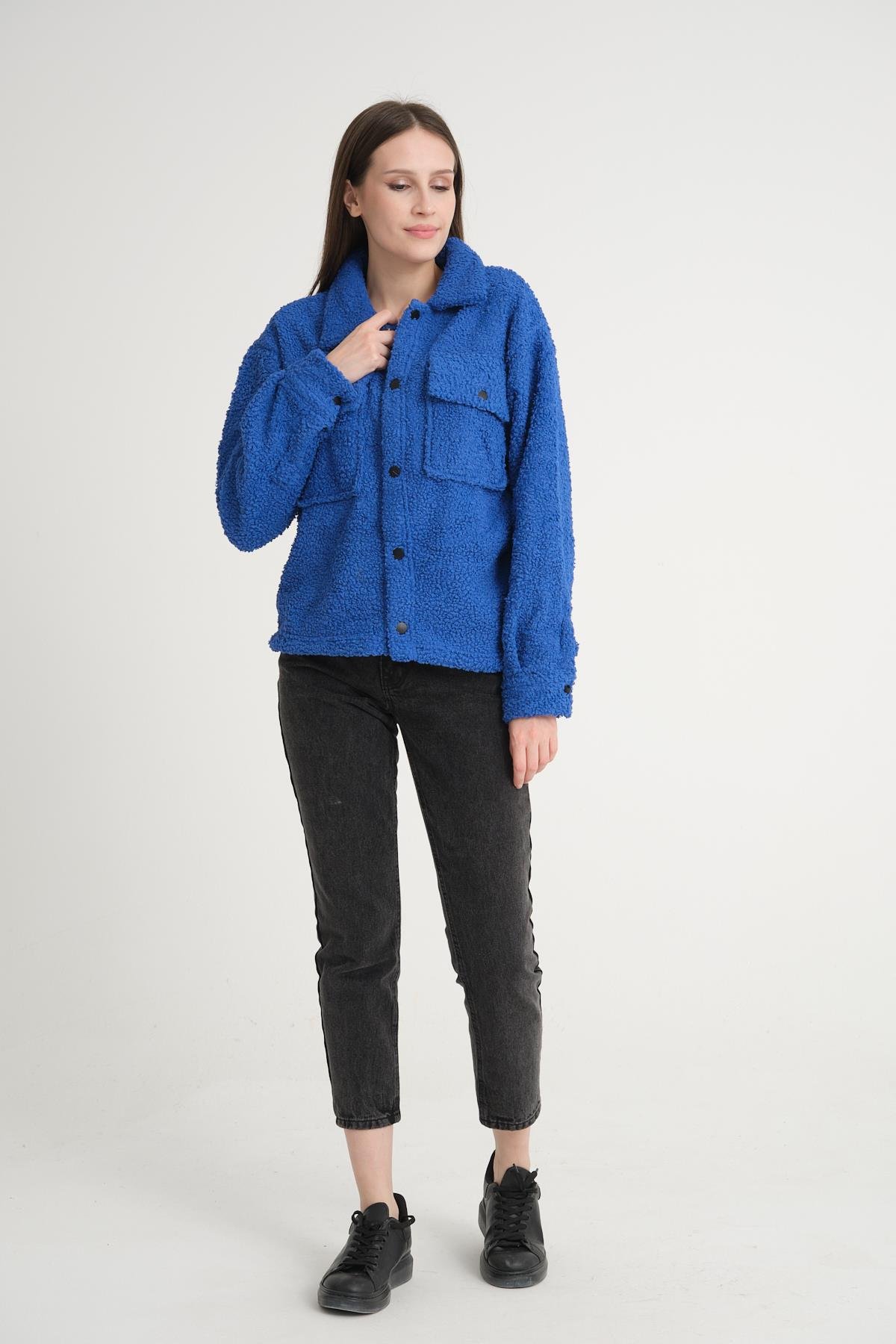 R-3837 Peluş Çift Cep Kapaklı Gömlek