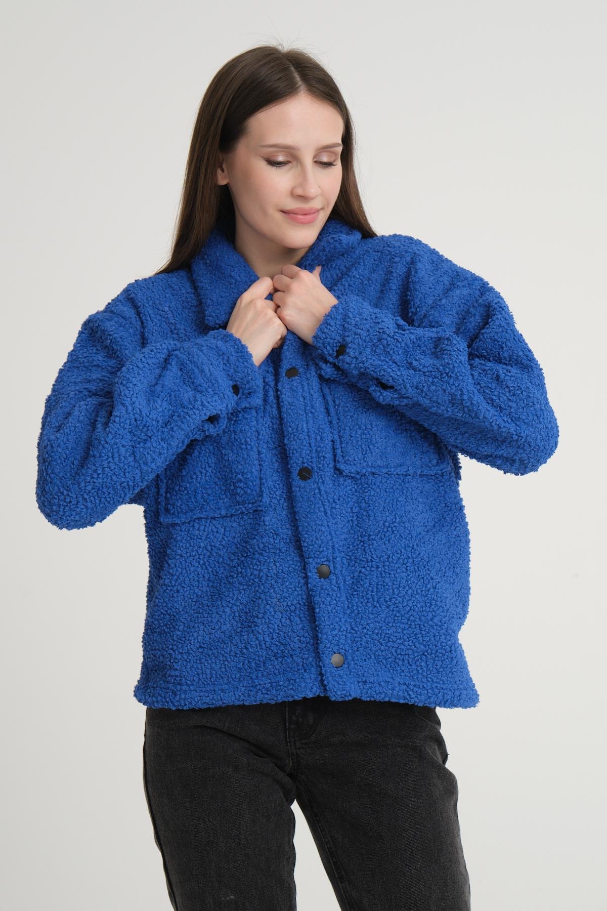 R-3837 Peluş Çift Cep Kapaklı Gömlek