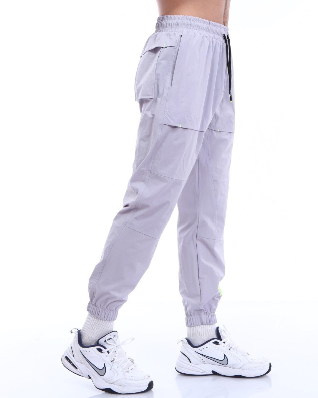 R-4099 ÖNÜ VE ARKA CEP ÜSTÜ KATLAMALI NEON PUNTEREZLİ PANTOLON