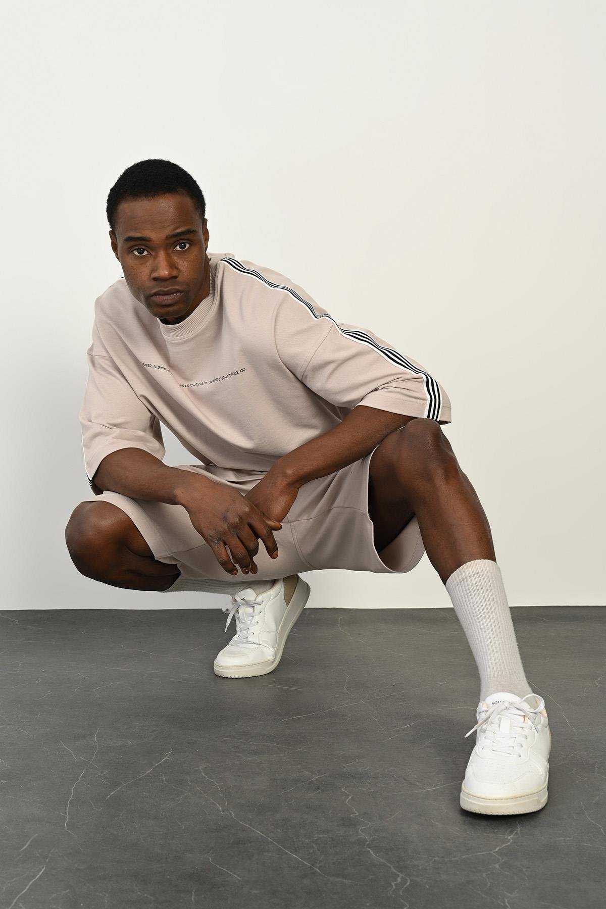 R-4368 Şerit Detaylı Tişört Şort 2 iplik Takım