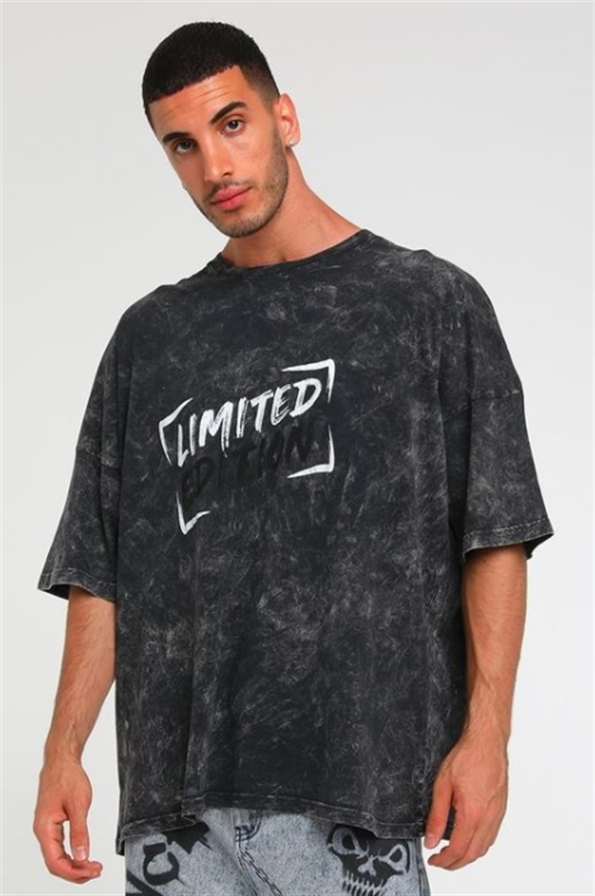 R-5209 Lımıted Yazı Baskılı Oversize Batik T-shirt