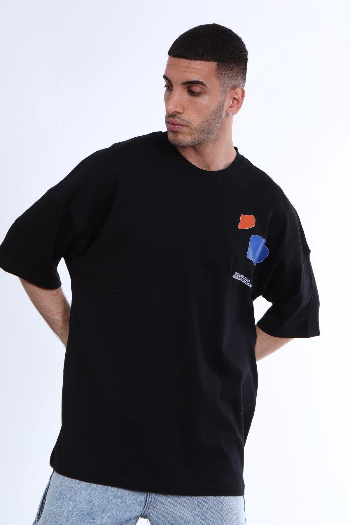 R- 5317 KURU KAFA BASKI DETAYLI T-SHİRT