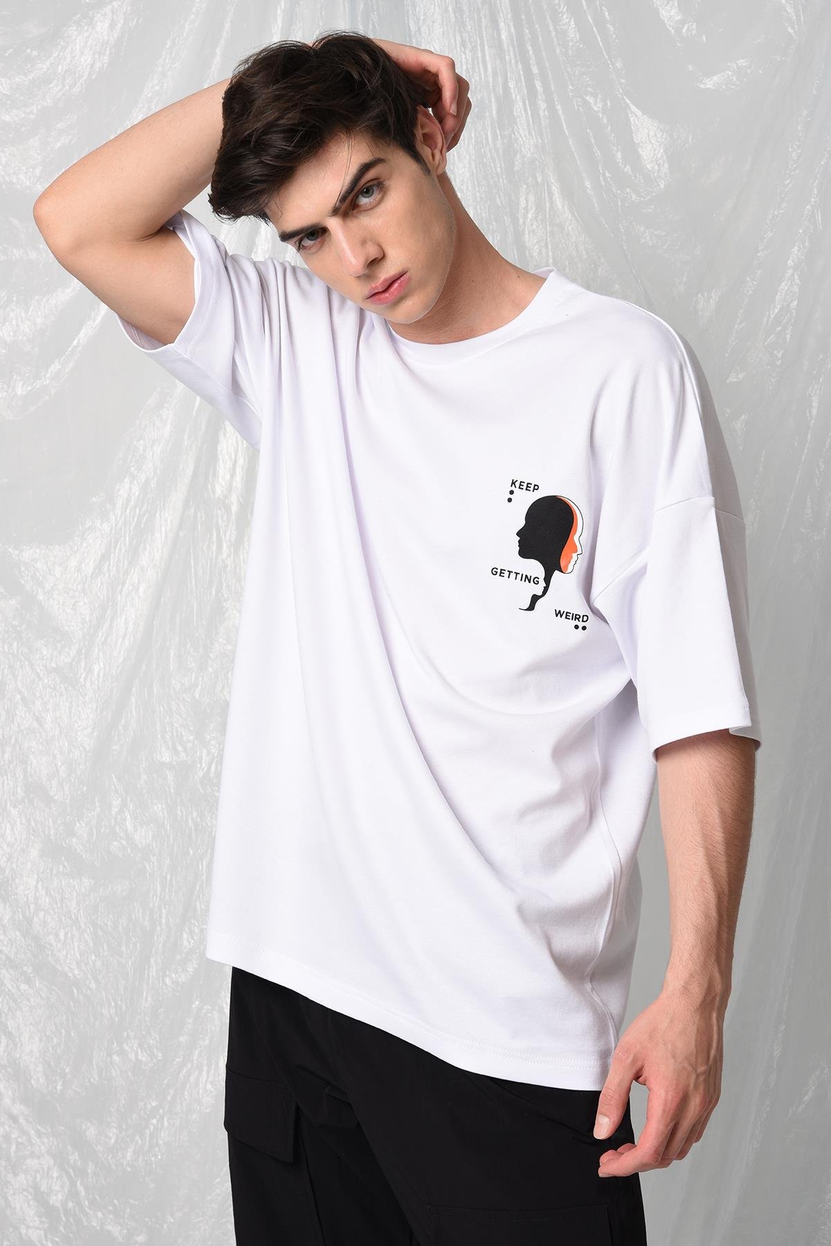 R-5319 ÖNÜ VE ARKASI ÇİFT KAFA BASKI DETAYLI T-SHİRT