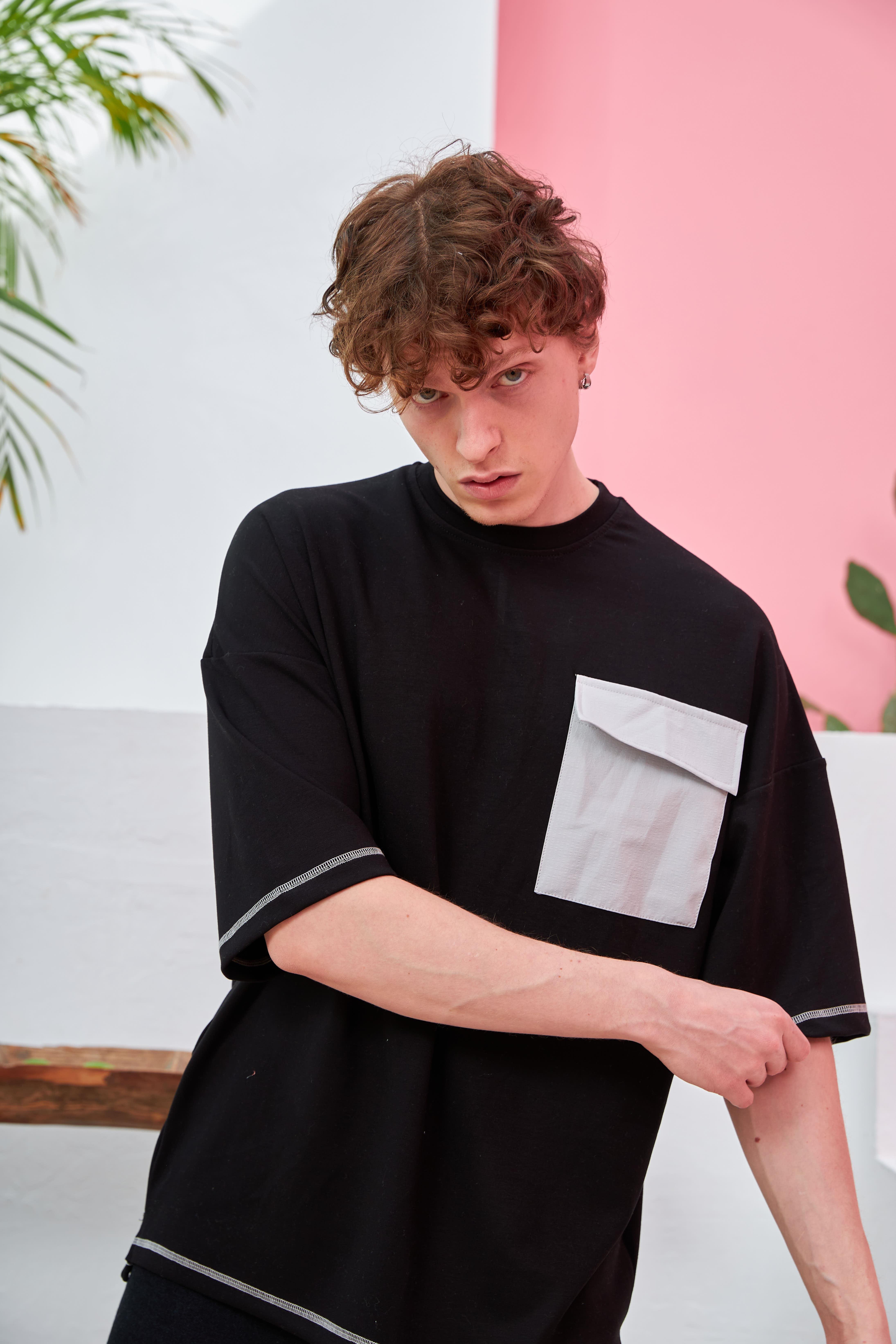 R-5547 Garni Kapaklı Cepli Karyoka Dikişli Oversize Scuba T-shirt